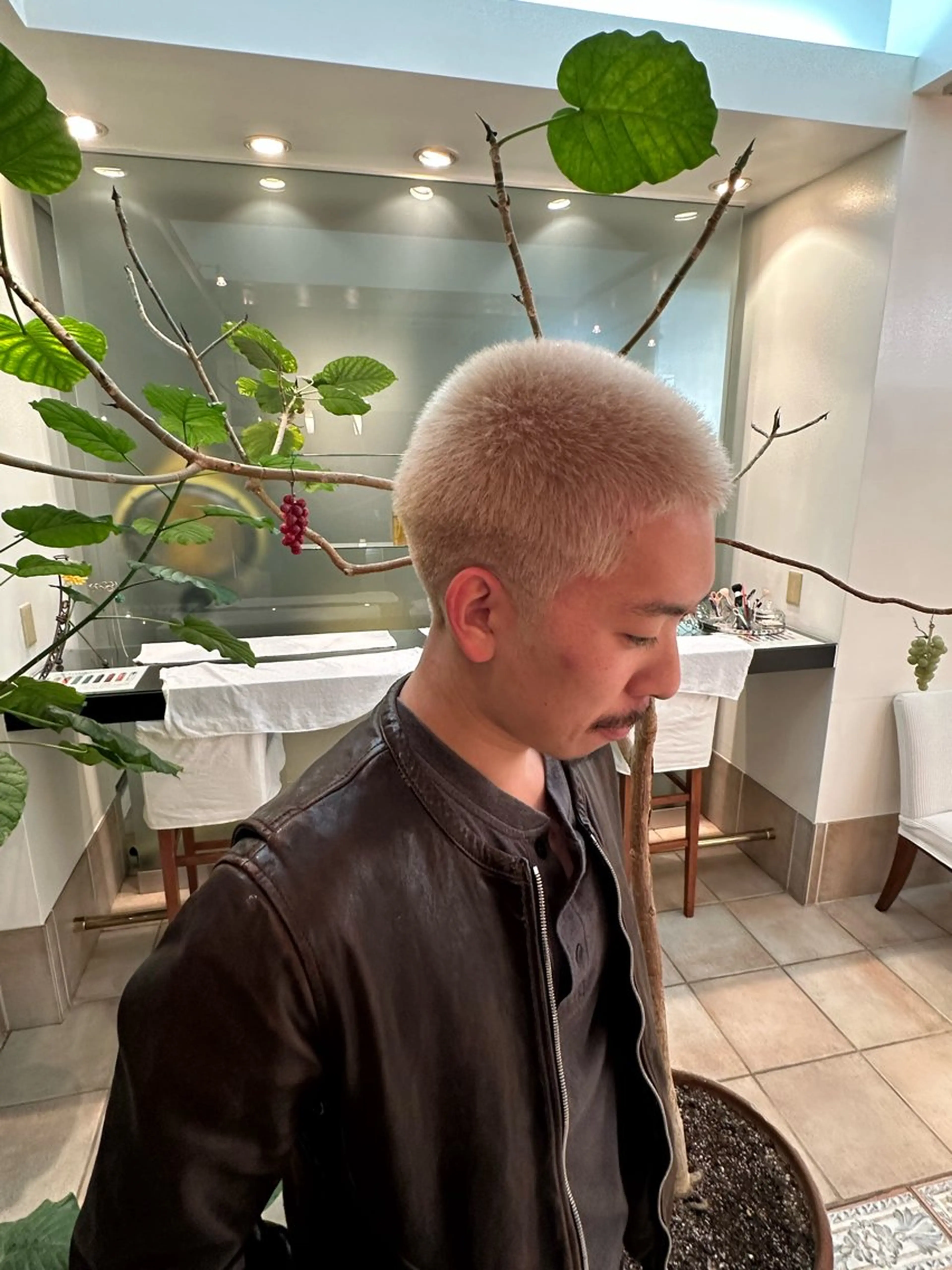 ショート ハコ（HACO)所属・豊嶋 暉直のヘアスタイル