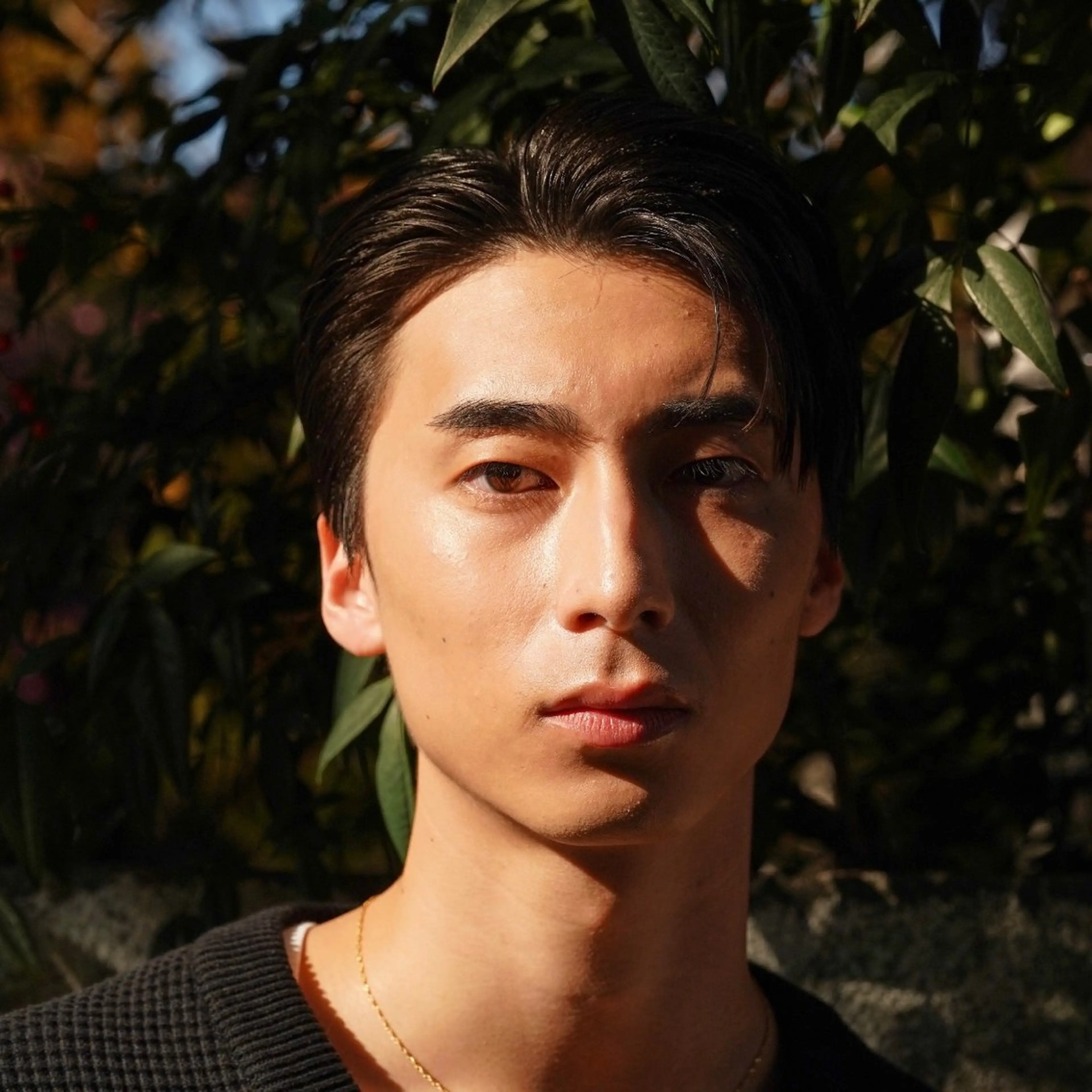 ショート パーマ ヘアアレンジ メンズ fifth所属・センターパート／マッ シュ／パーマ　あさみのヘアスタイル