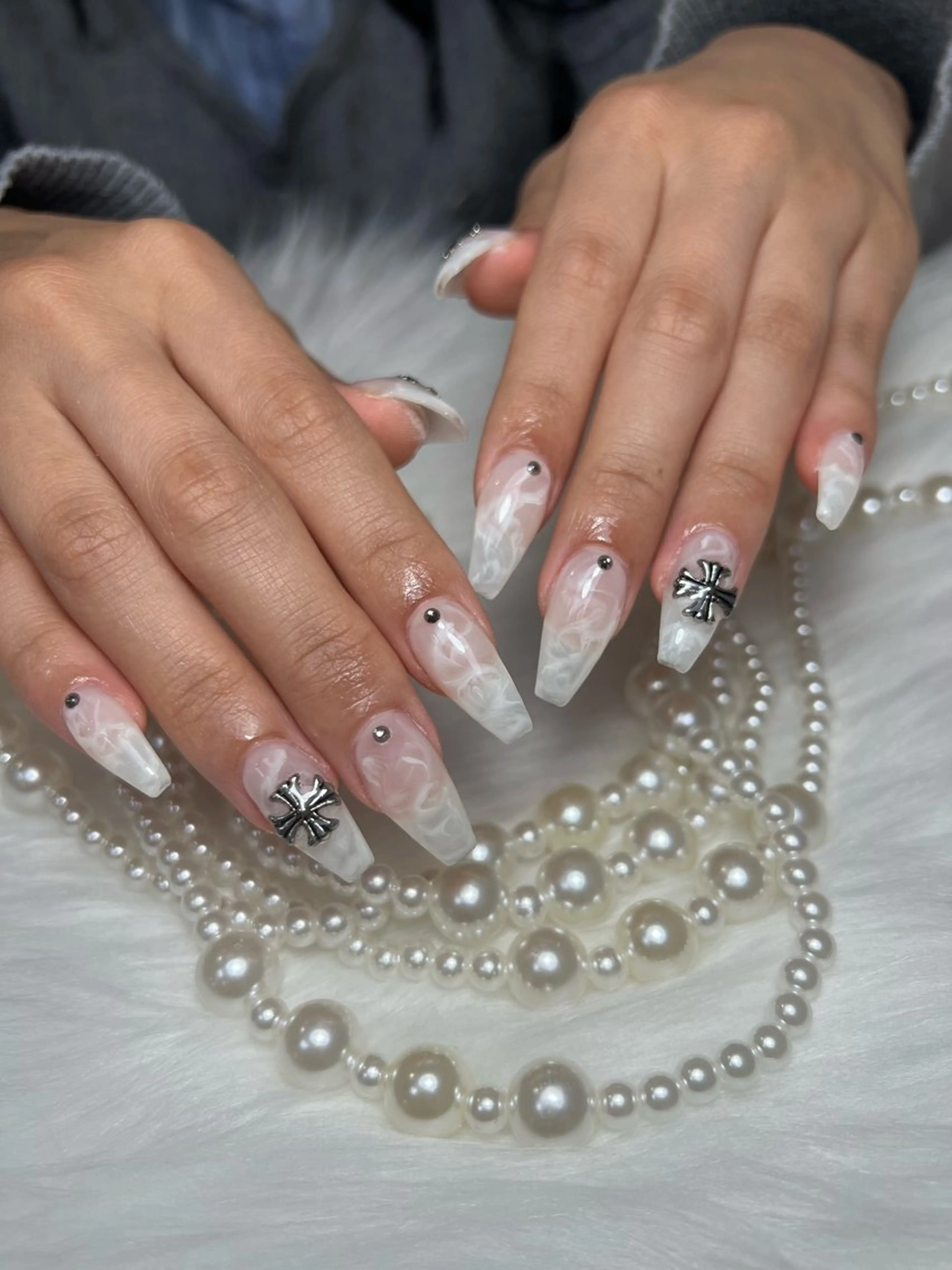 ネイル ハンドネイル DEMAIN- 🌹のネイルデザイン