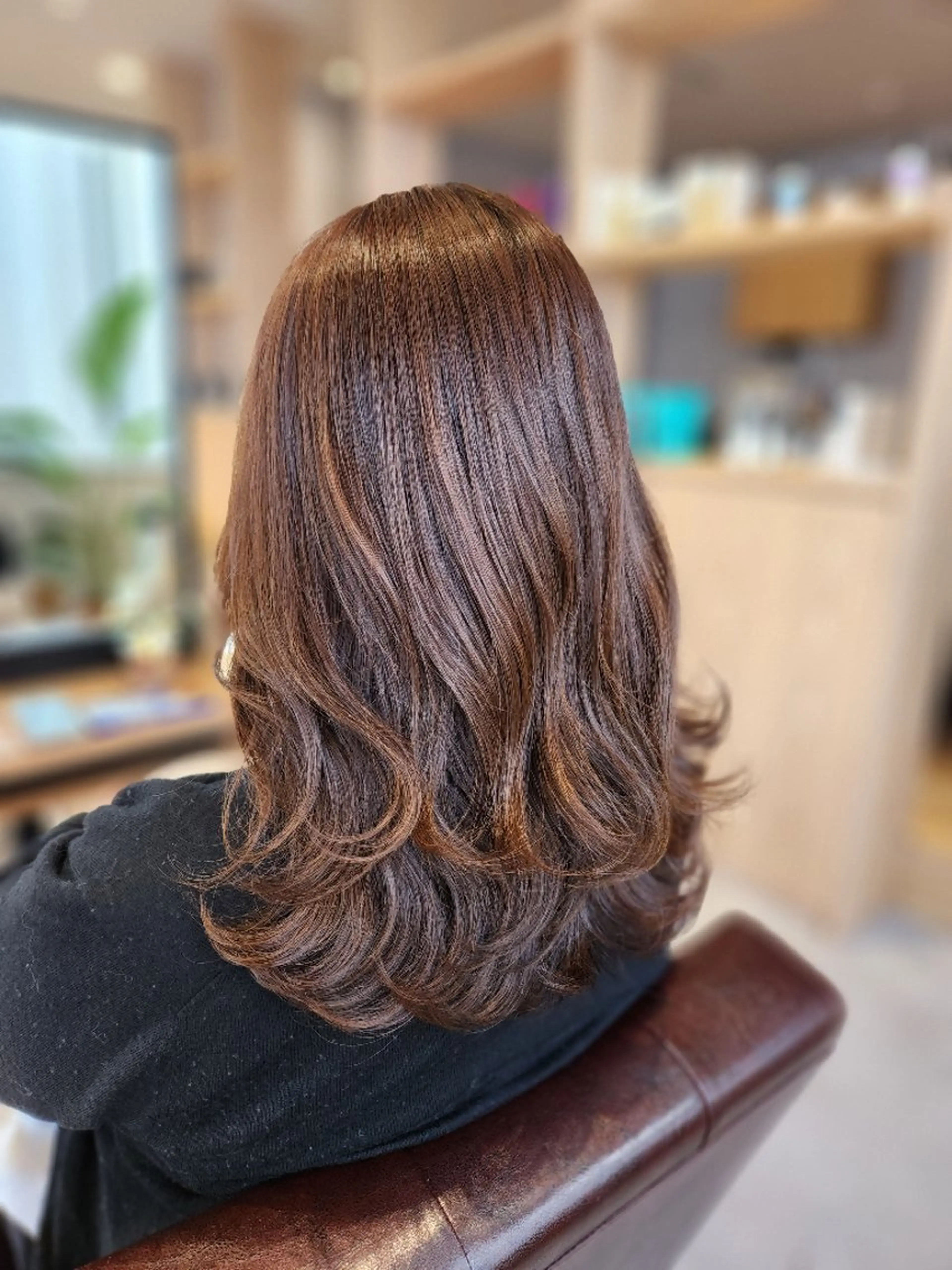 セミロング レイヤーカット O.hair designers所属・シールエクステ🎀 ホシノ🕒ユウカのヘアスタイル