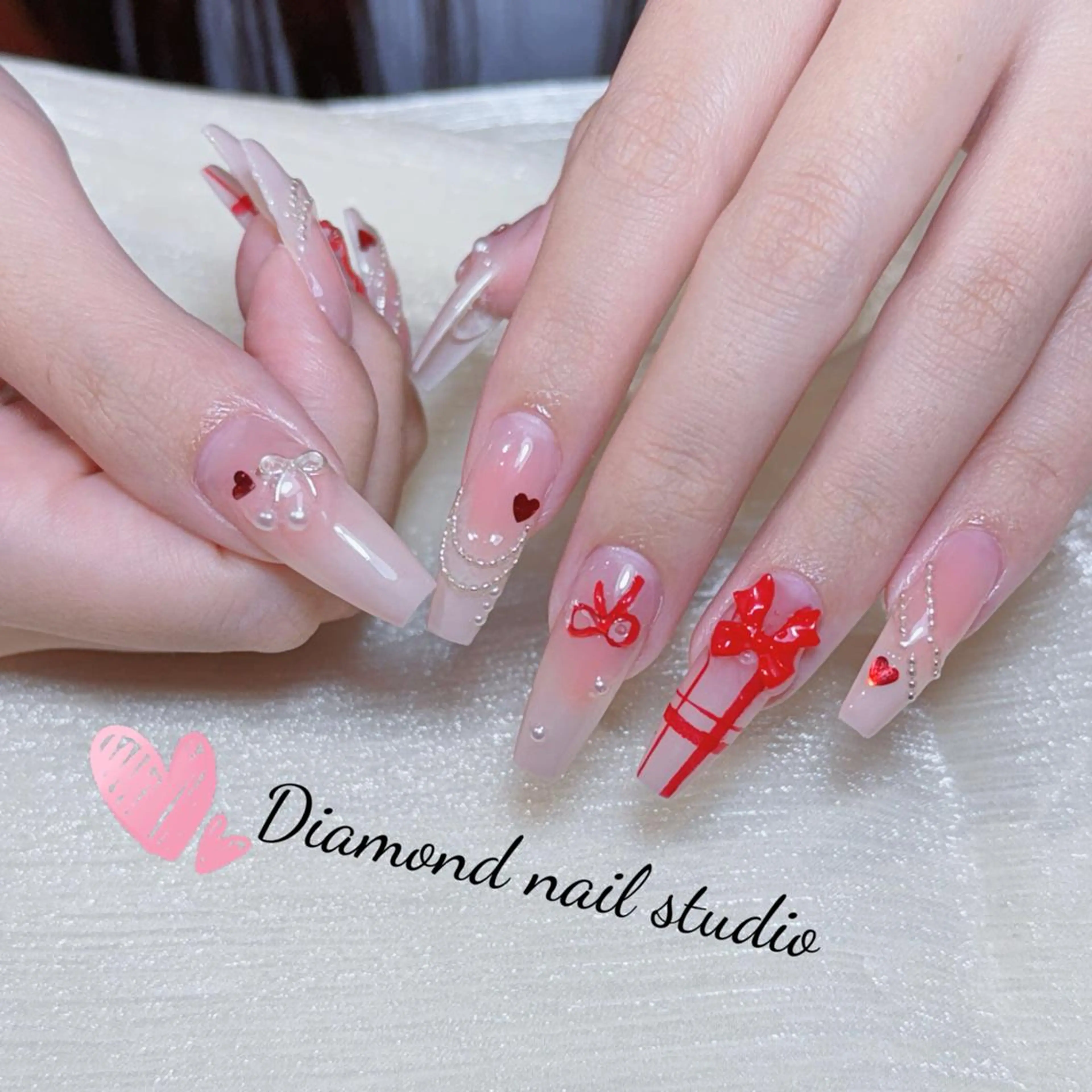 ネイル Diamond 🧚🏻‍♀️のネイルデザイン