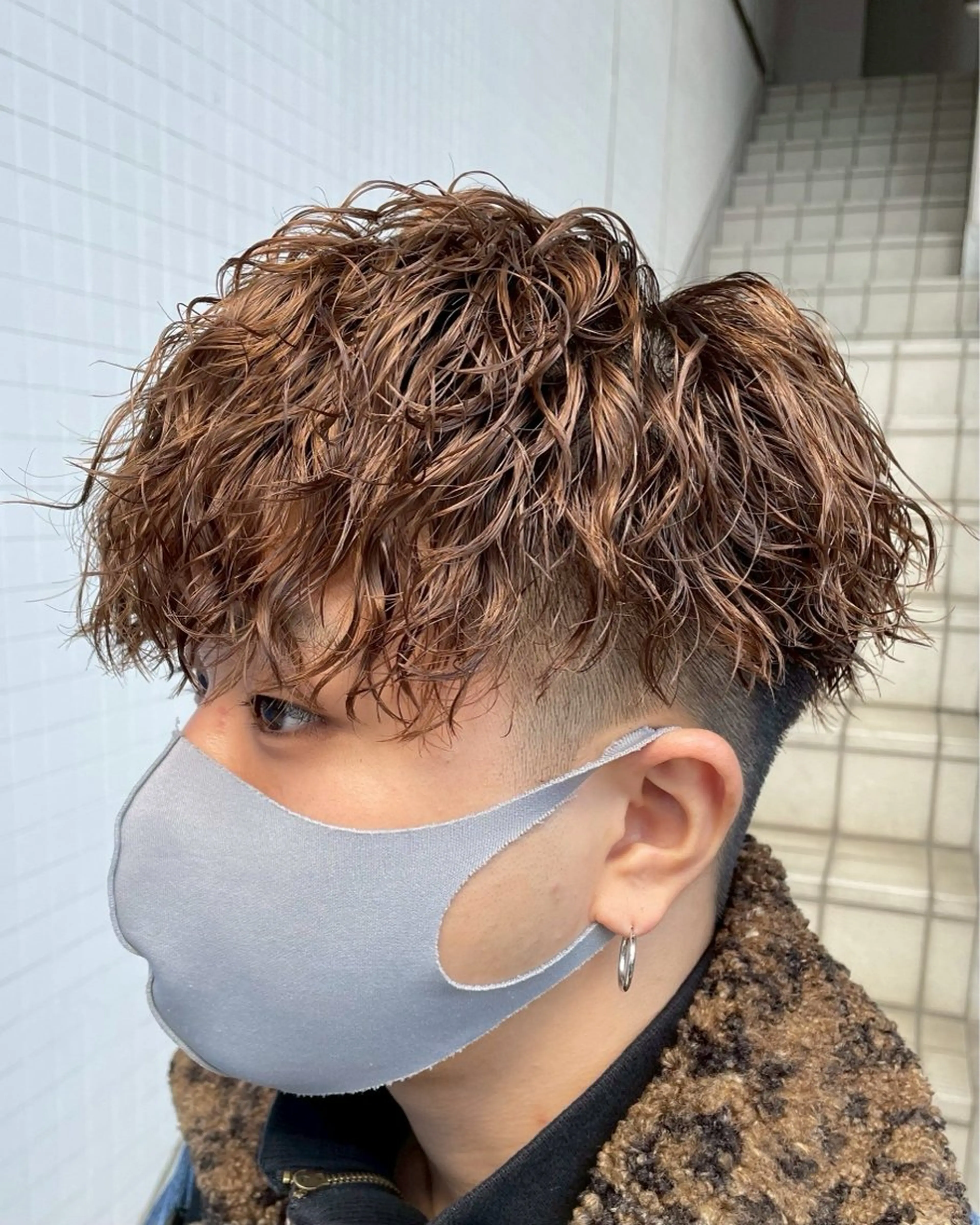 カット＋フルカラーの写真