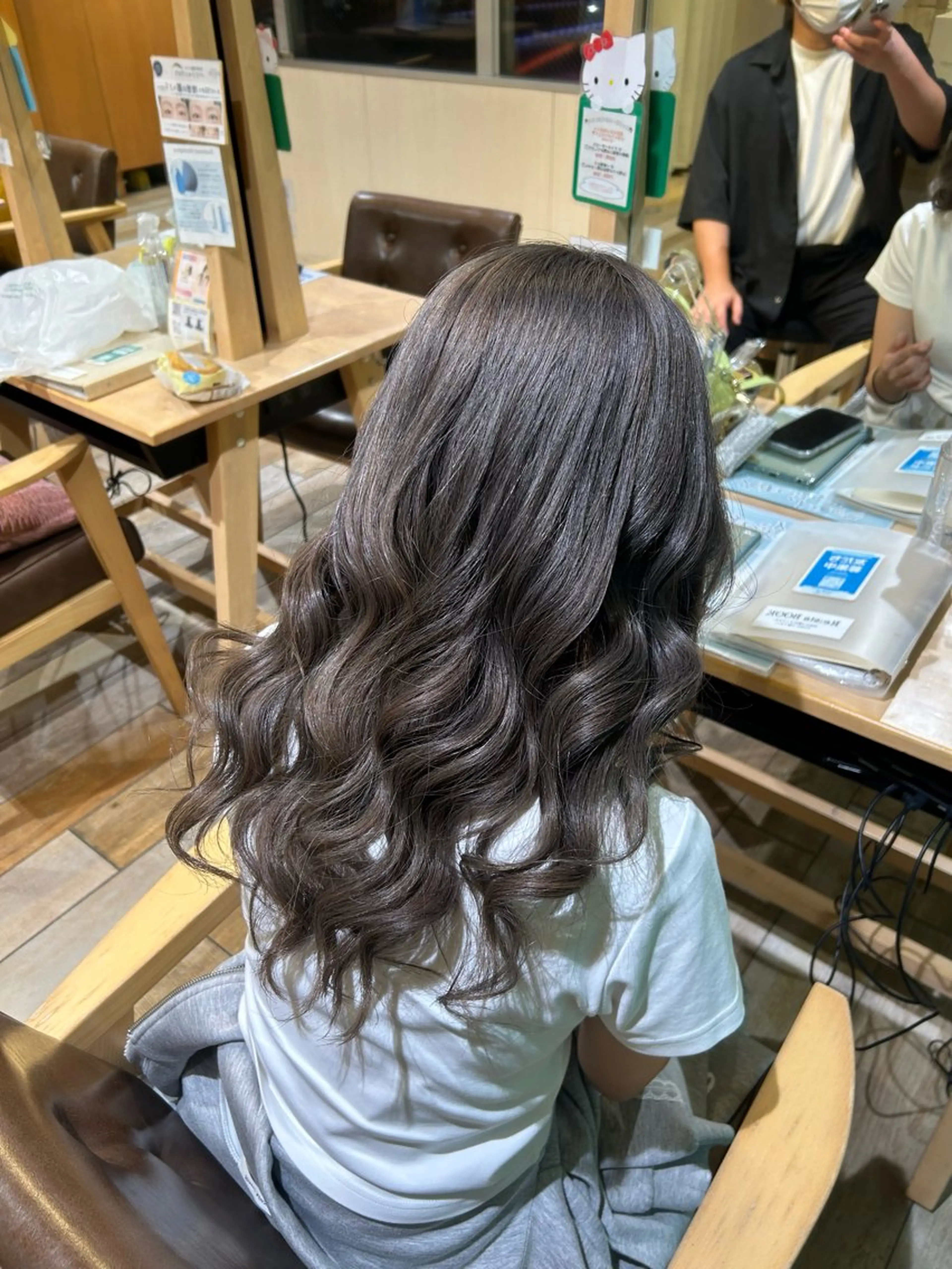 ロング カラー ヘアカラー 時田 羽美のヘアスタイル