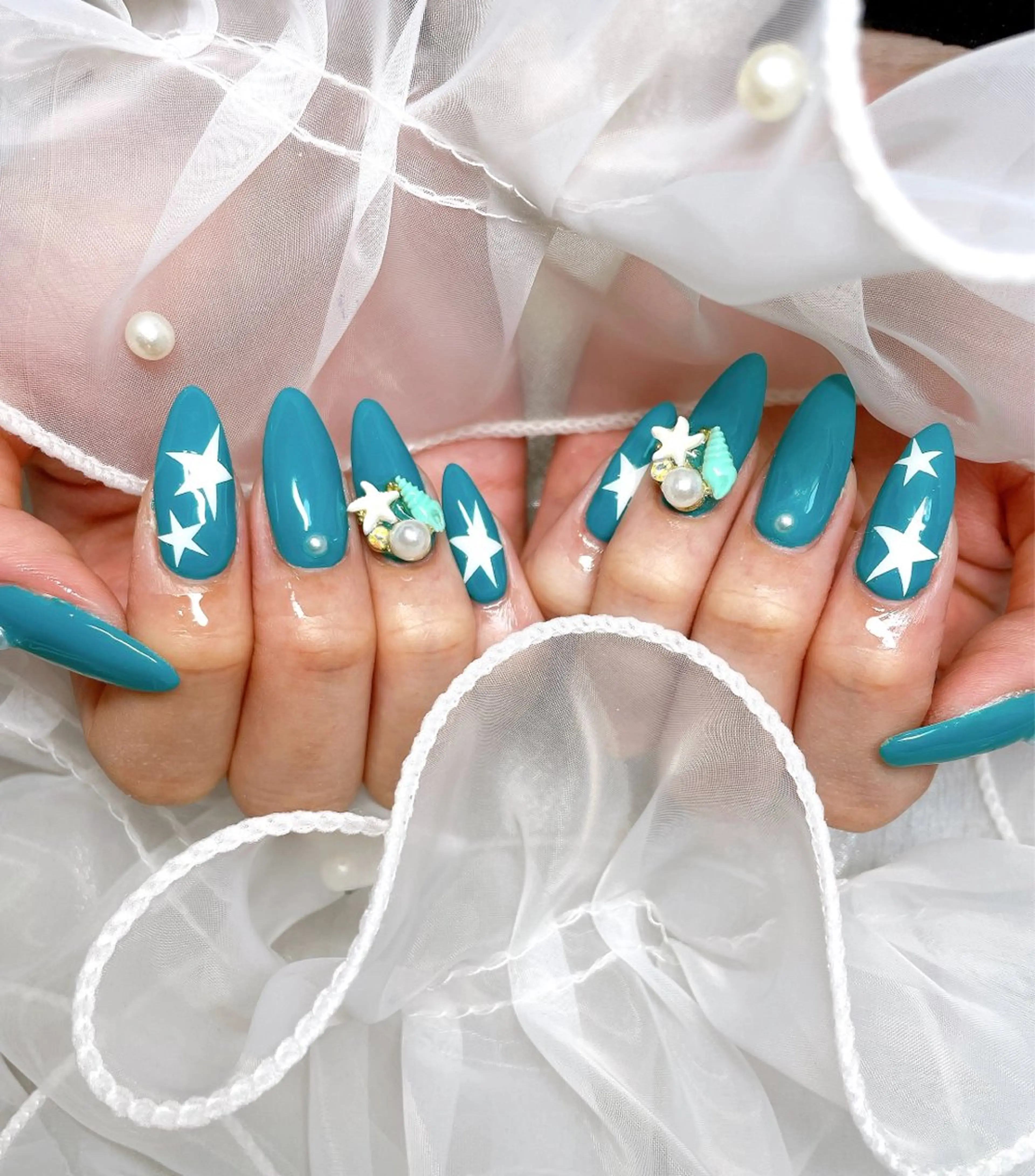 ネイル ハンドネイル ハンドケア GAL_ NAILのネイルデザイン