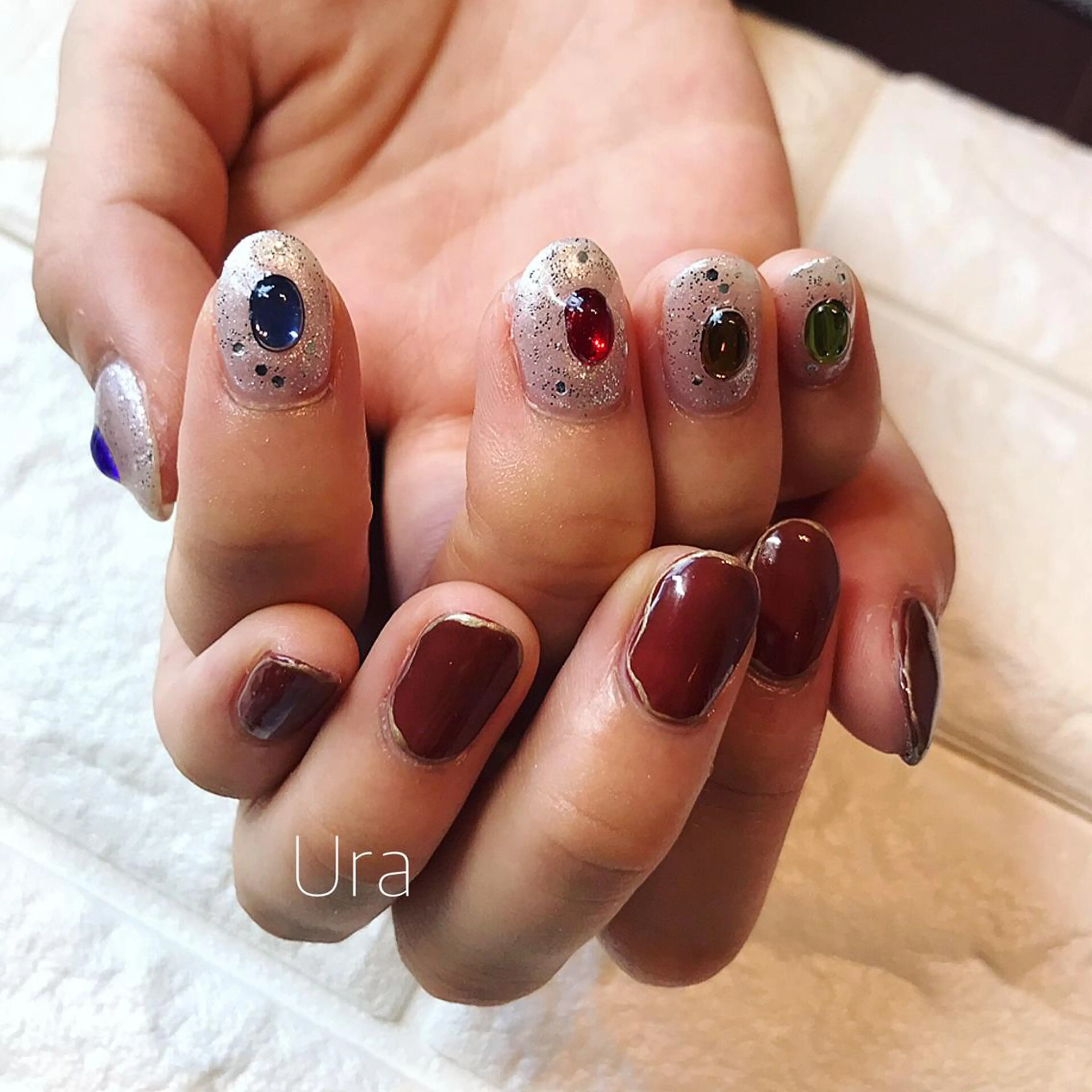 ネイル UrakoNail 《nail》のネイルデザイン