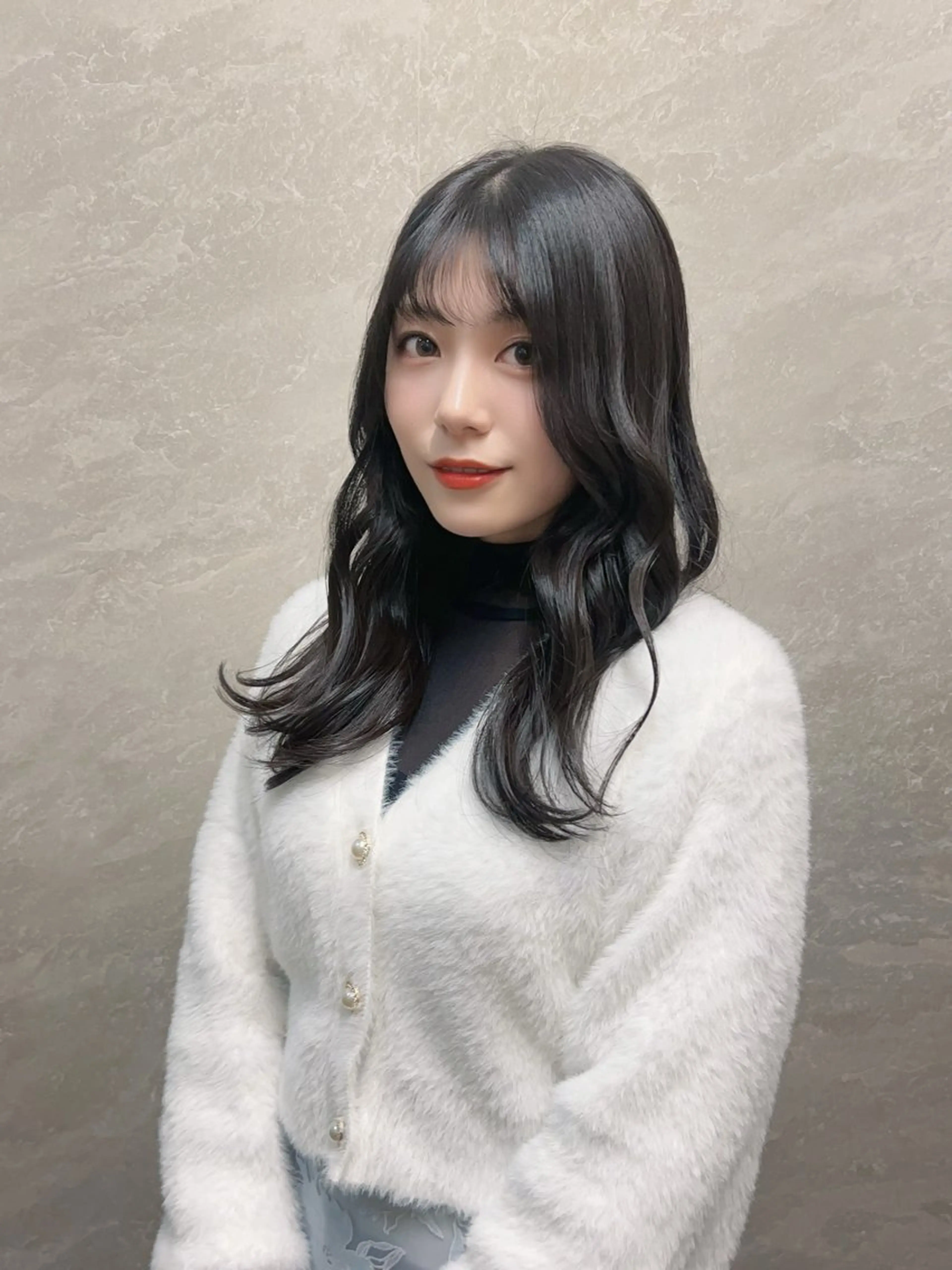 セミロング ally新百合ヶ丘 フジムラユウスケのヘアスタイル