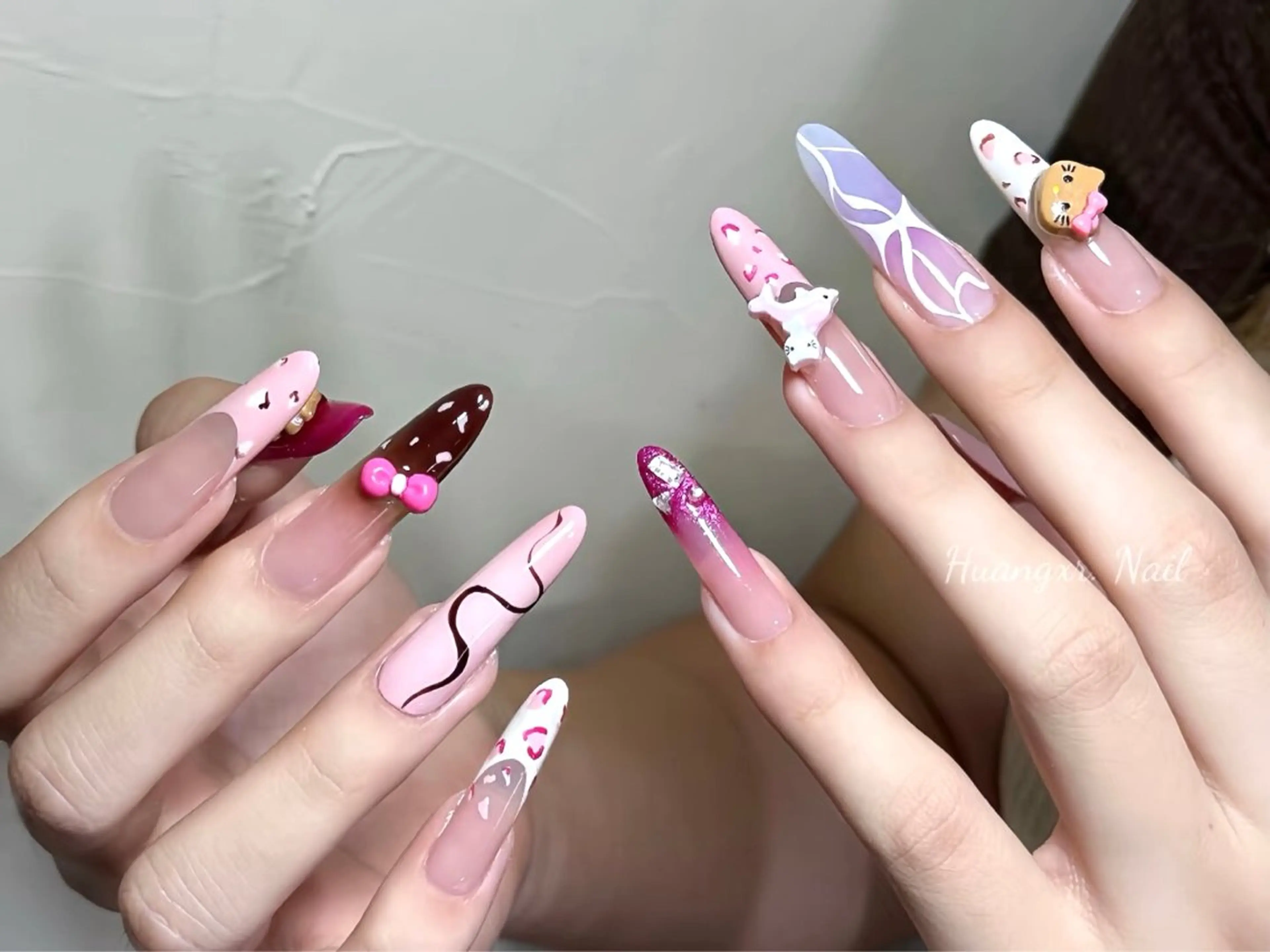 ネイル ハンドネイル ハンドケア DarkHoney 池袋店のネイルデザイン