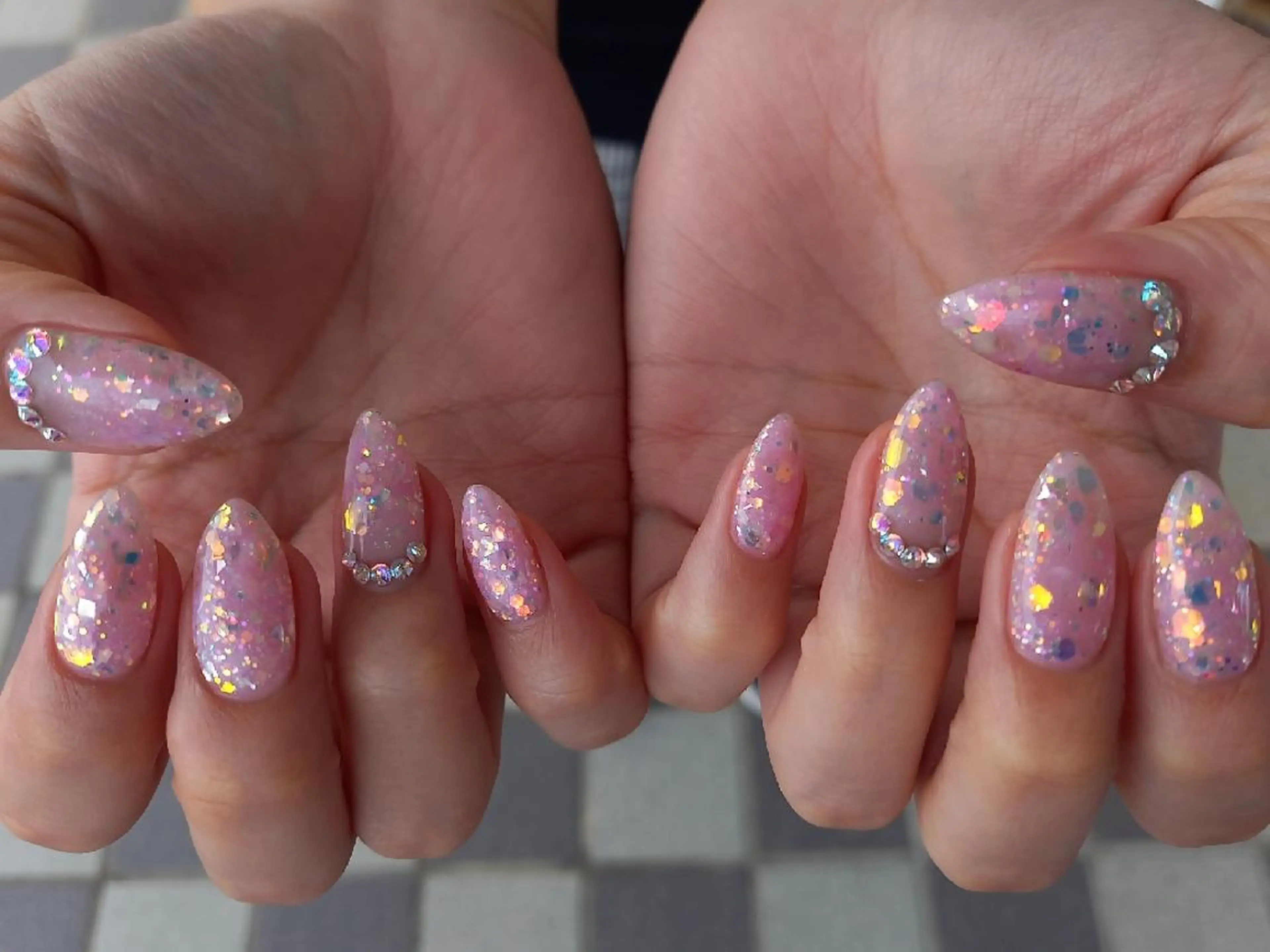 ネイル ホログラムネイル ワンカラーネイル ハンドネイル Progress Nailのヘアスタイル