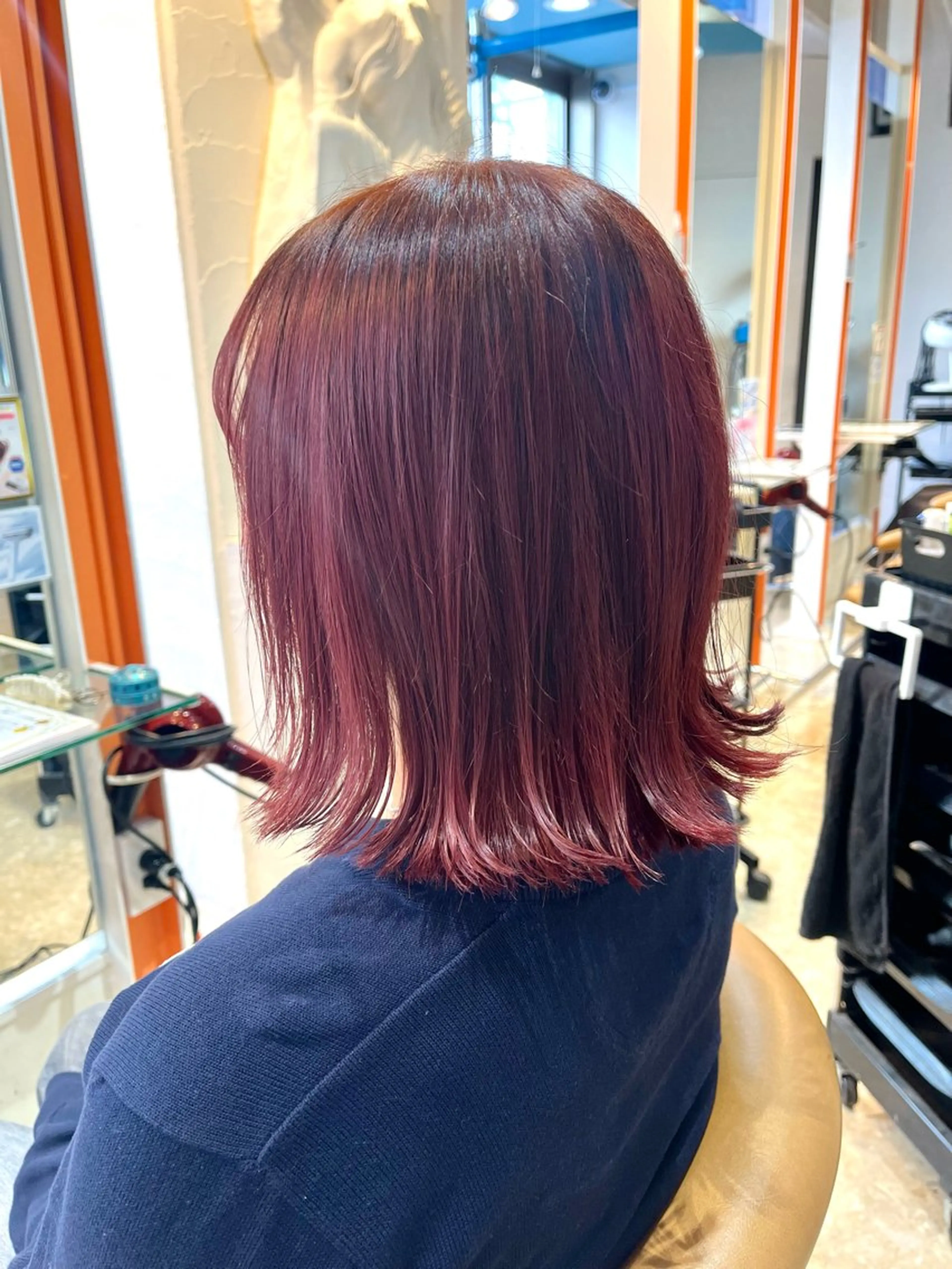 ミディアム カラー ヘアカラー うしだ かおるのヘアスタイル