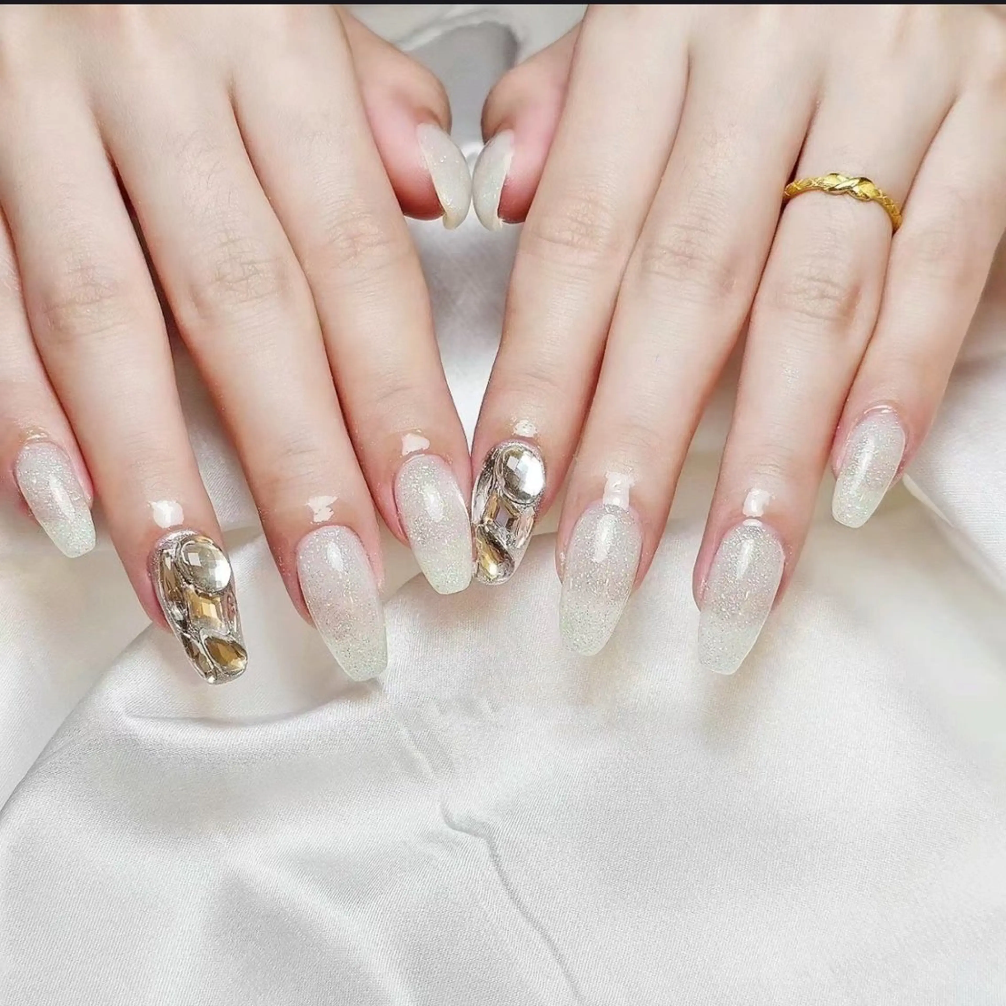 ネイル ハンドネイル 🍑 momo_nailのネイルデザイン