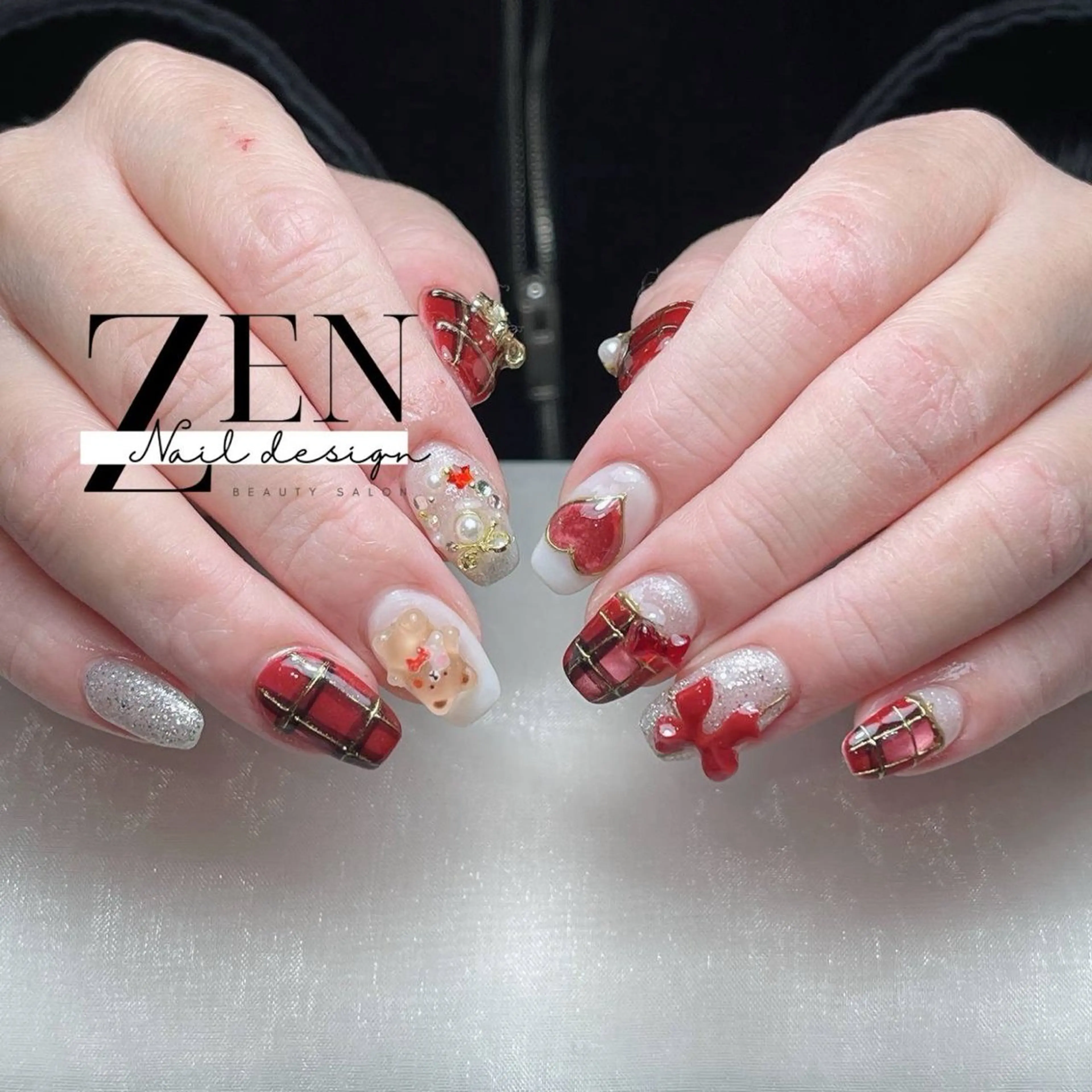 ネイル チークネイル フレンチネイル ジェルネイル 韓国ネイル マグネットネイル ハンドネイル Zen Nail Design 池袋のネイルデザイン
