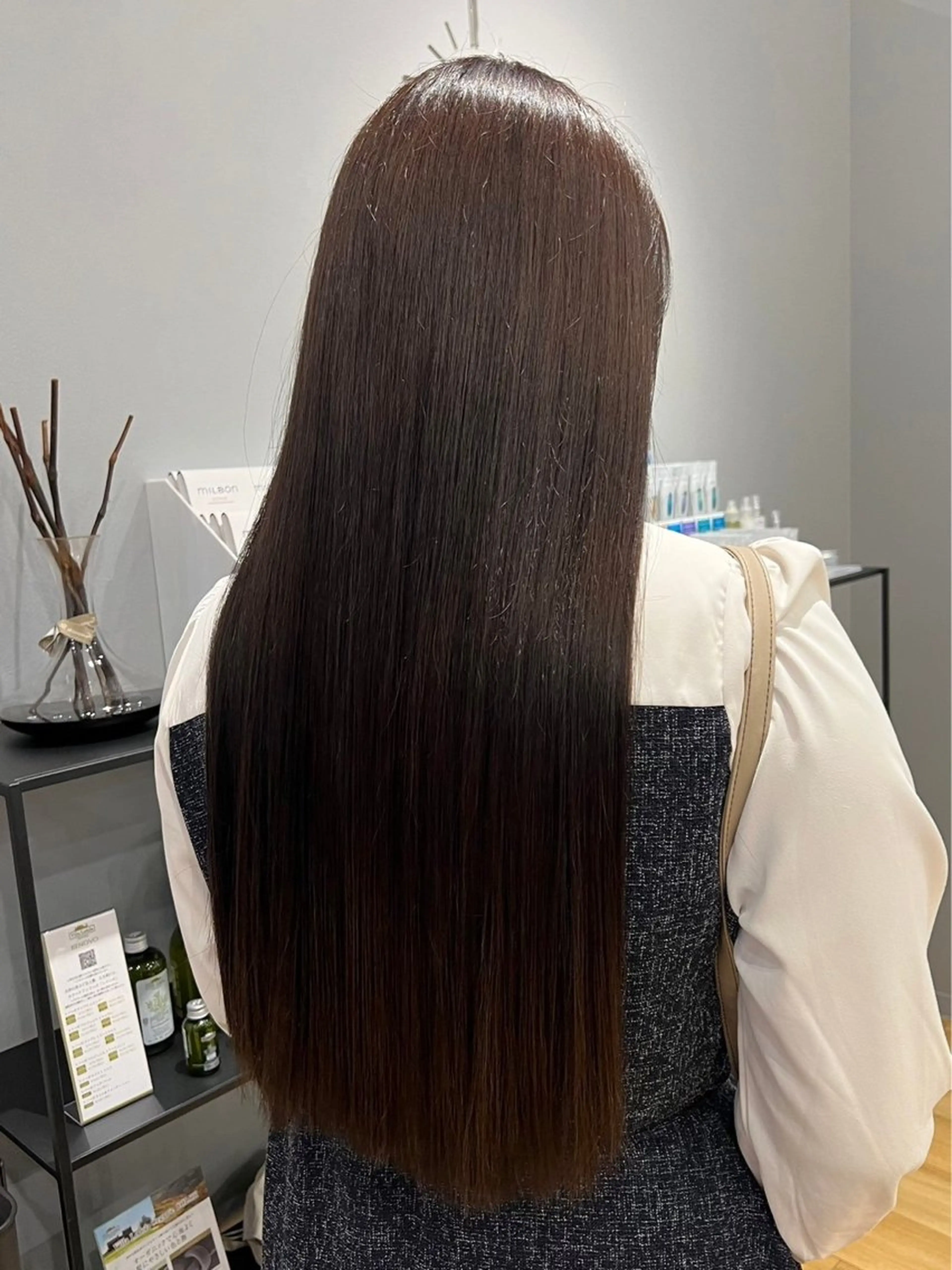 ロング 片山 朝陽のヘアスタイル