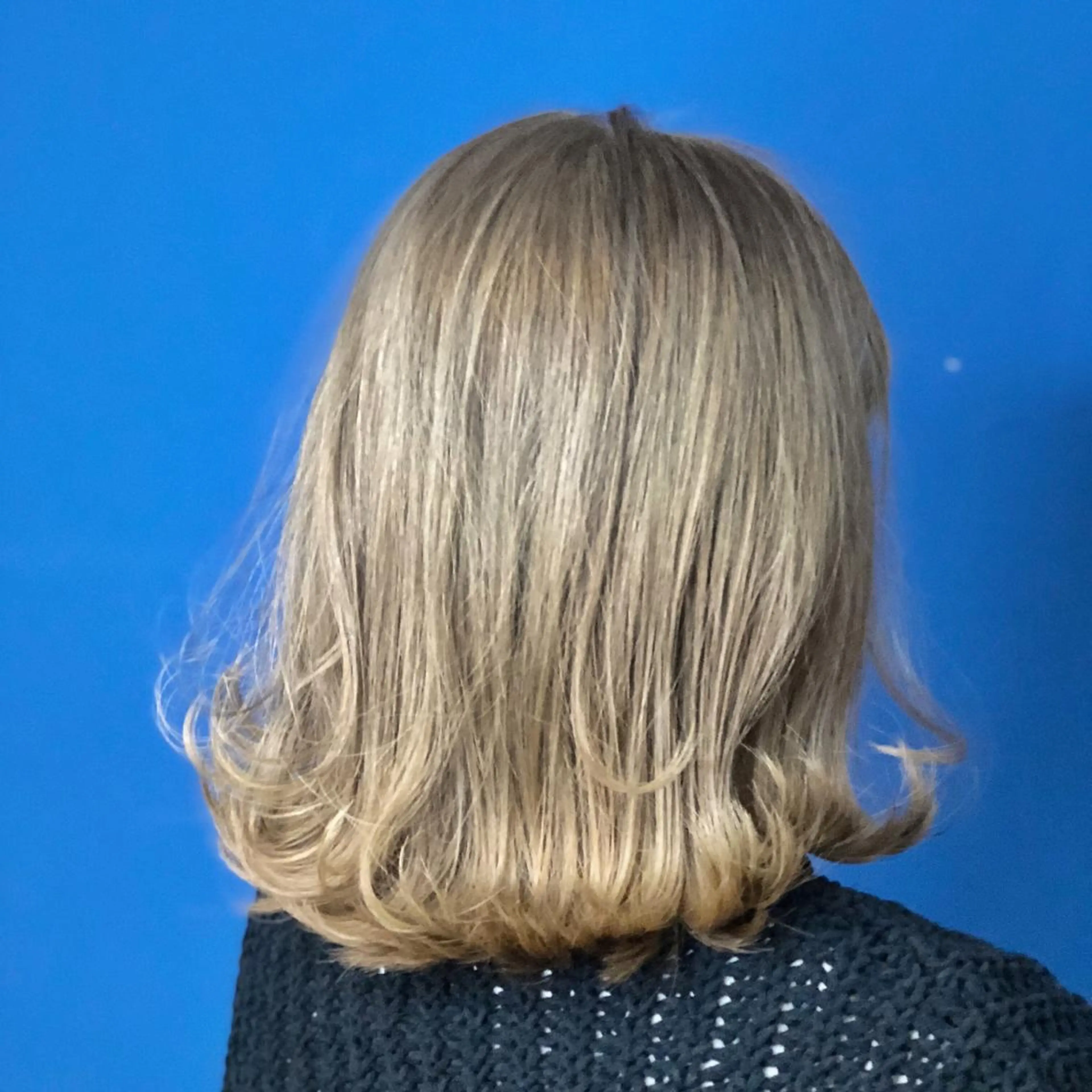 ミディアム カラー ベージュカラー ミルクティーベージュ ALLEN hair 京橋店のヘアスタイル