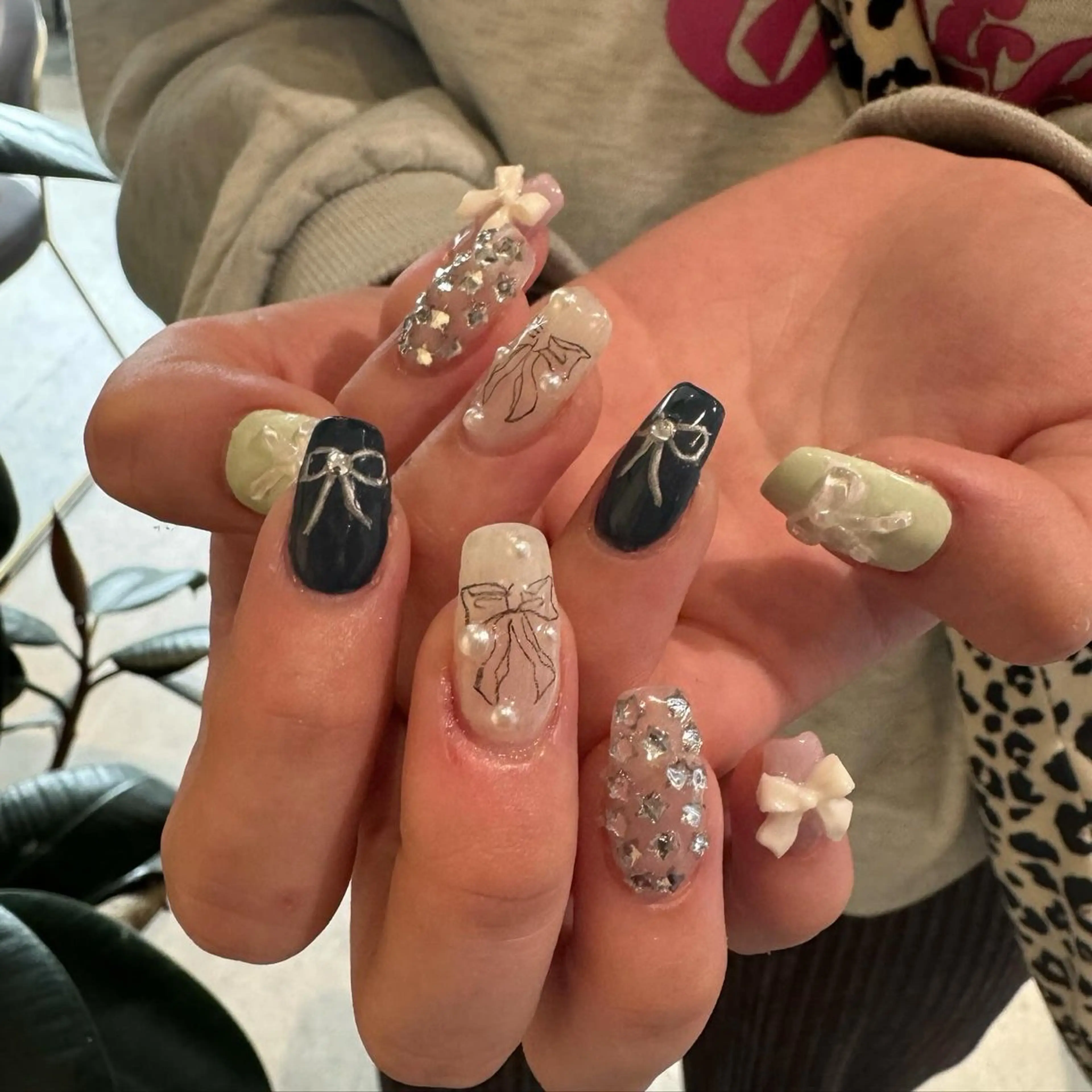 ネイル Marin🔖 /学生人気No. 1のヘアスタイル