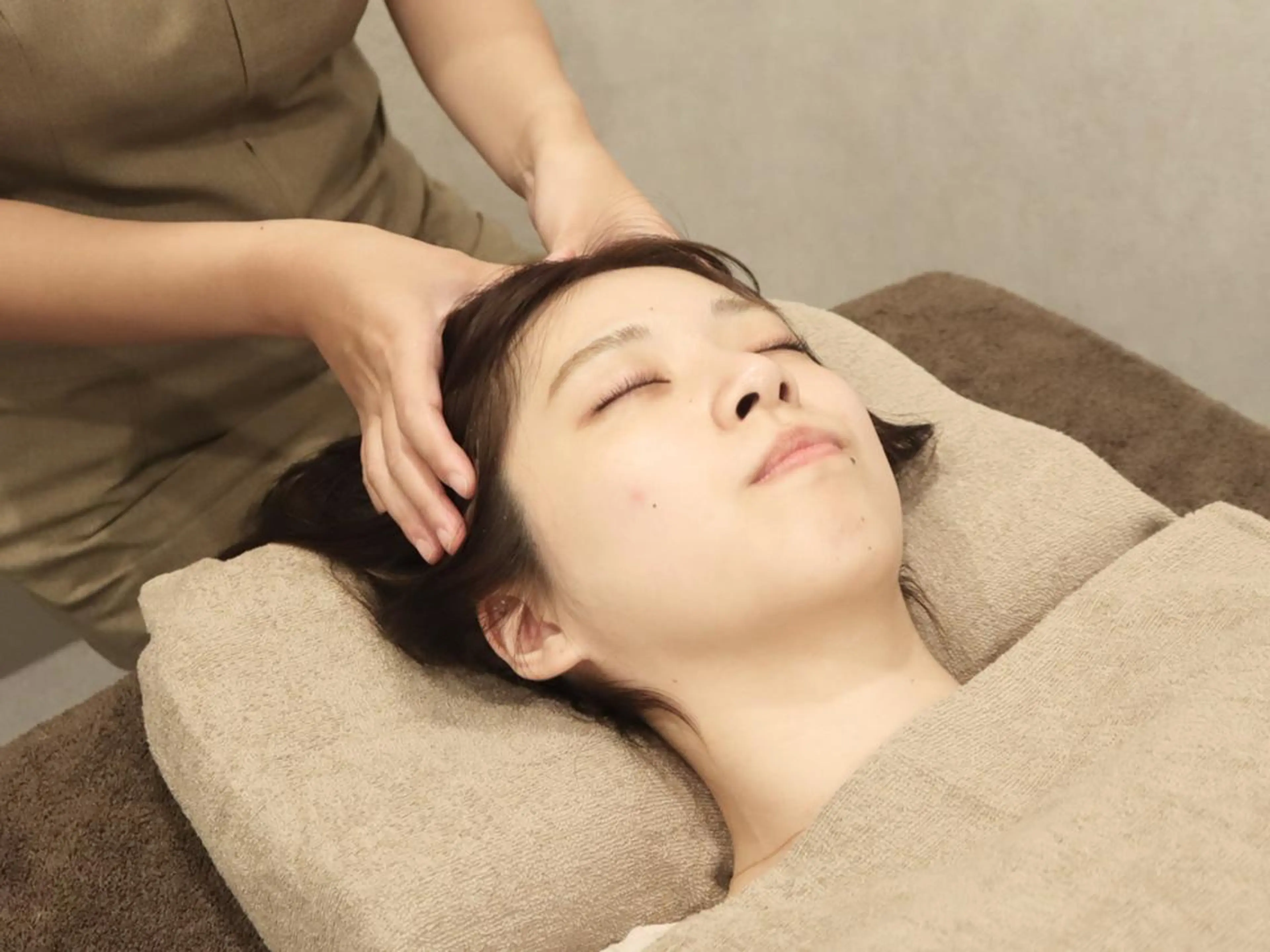 エステ リラク 小顔矯正・ヘッドスパ vivieのエステ・リラクイメージ