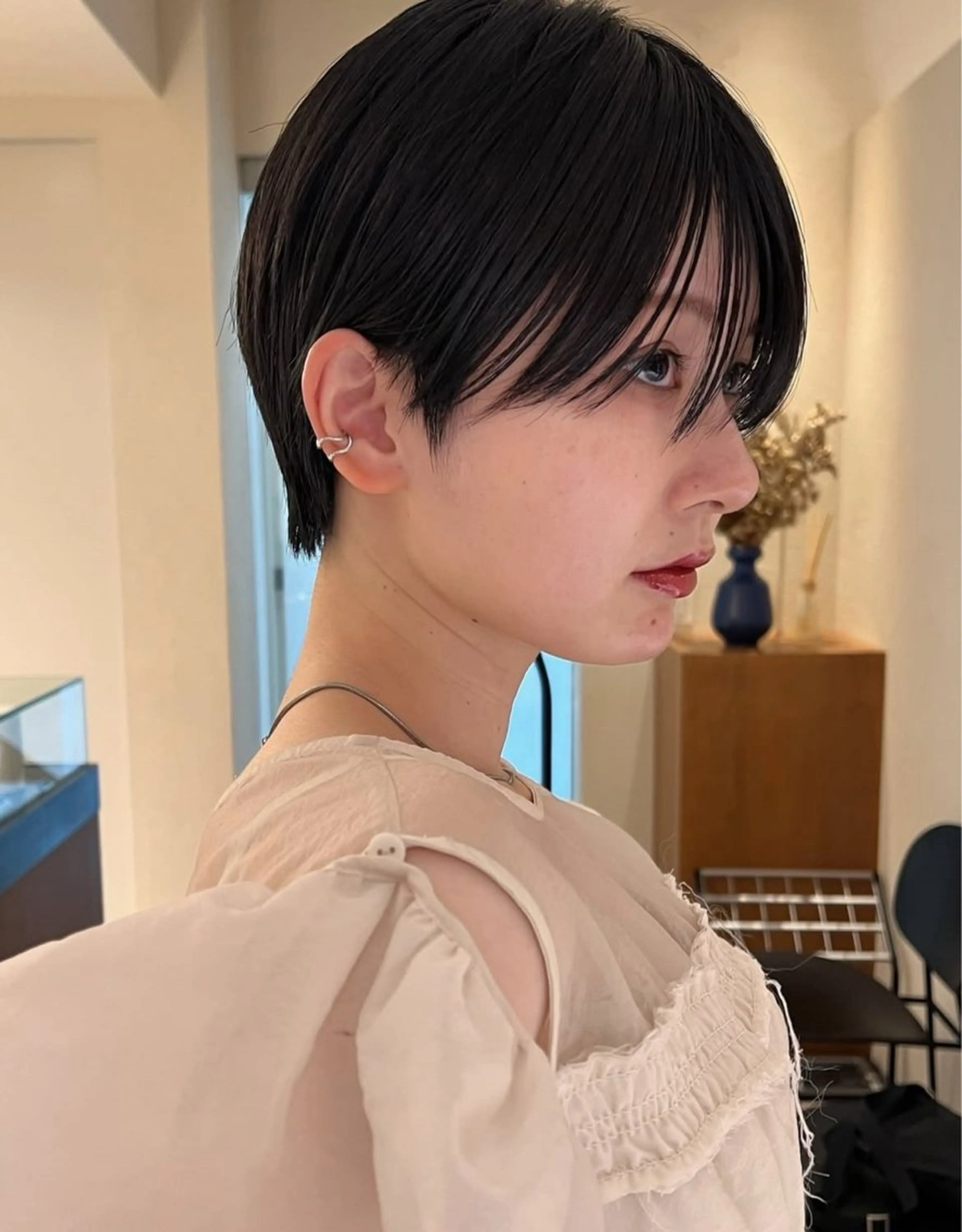 ショート 湯浅 美葉のヘアスタイル