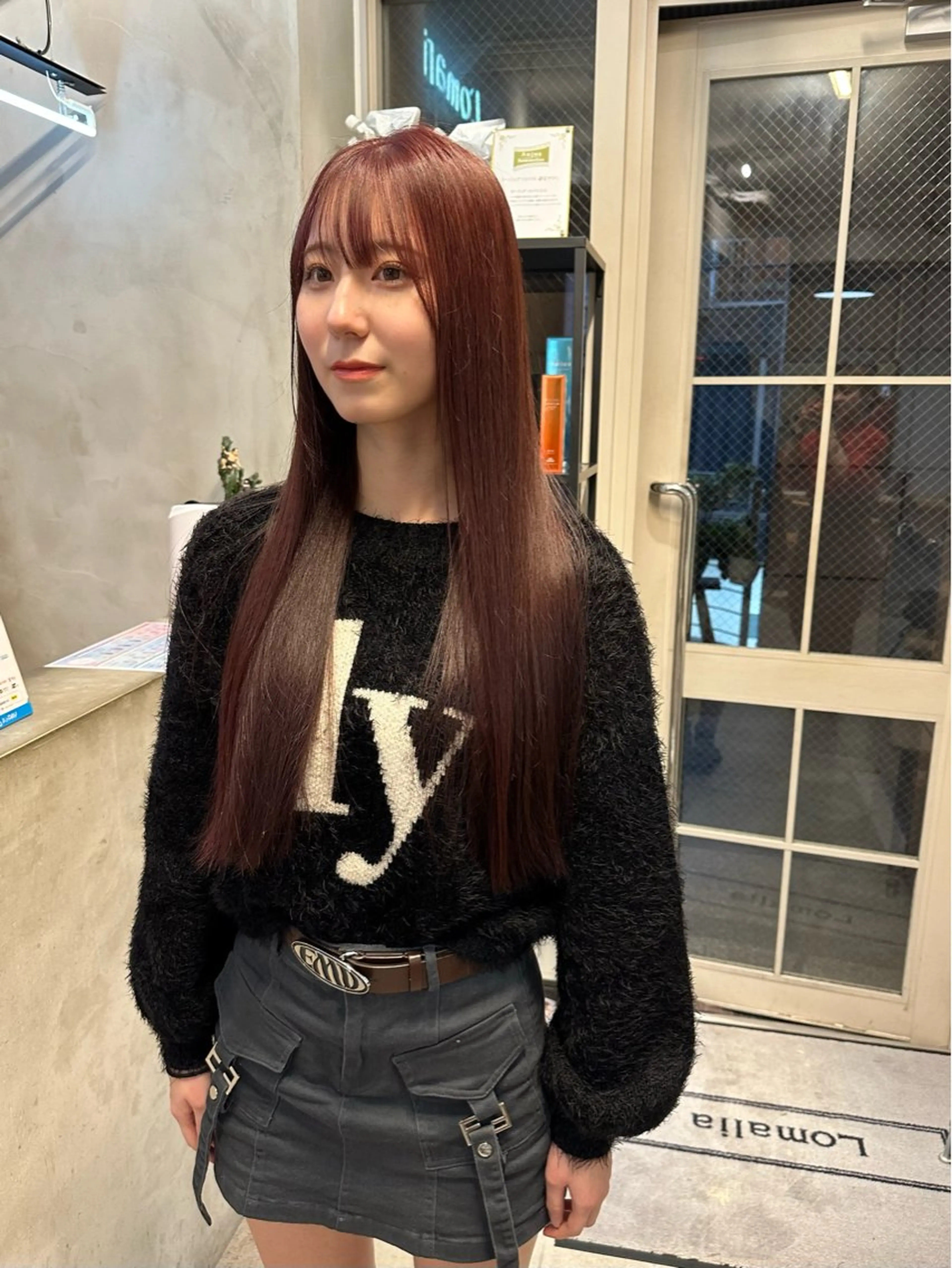 ロング カラー ブリーチ ハイトーンカラー ブリーチなしカラー ボブ ロング ヘアカラー トリートメント REINA☁️透明感 カラー/ぷつっと♡のヘアスタイル