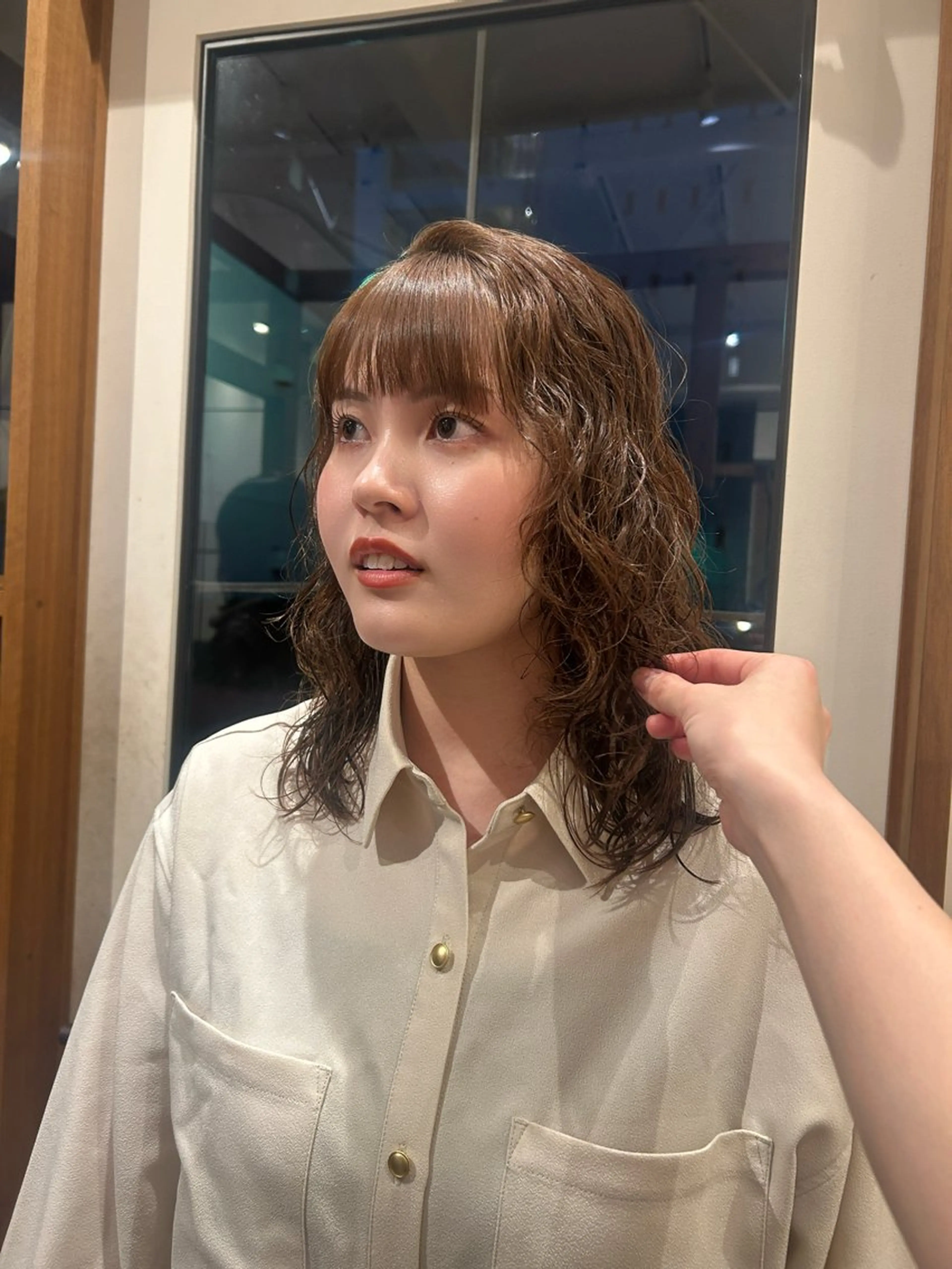 セミロング パーマ カット パーマ トリートメント ENIF ツキのヘアスタイル