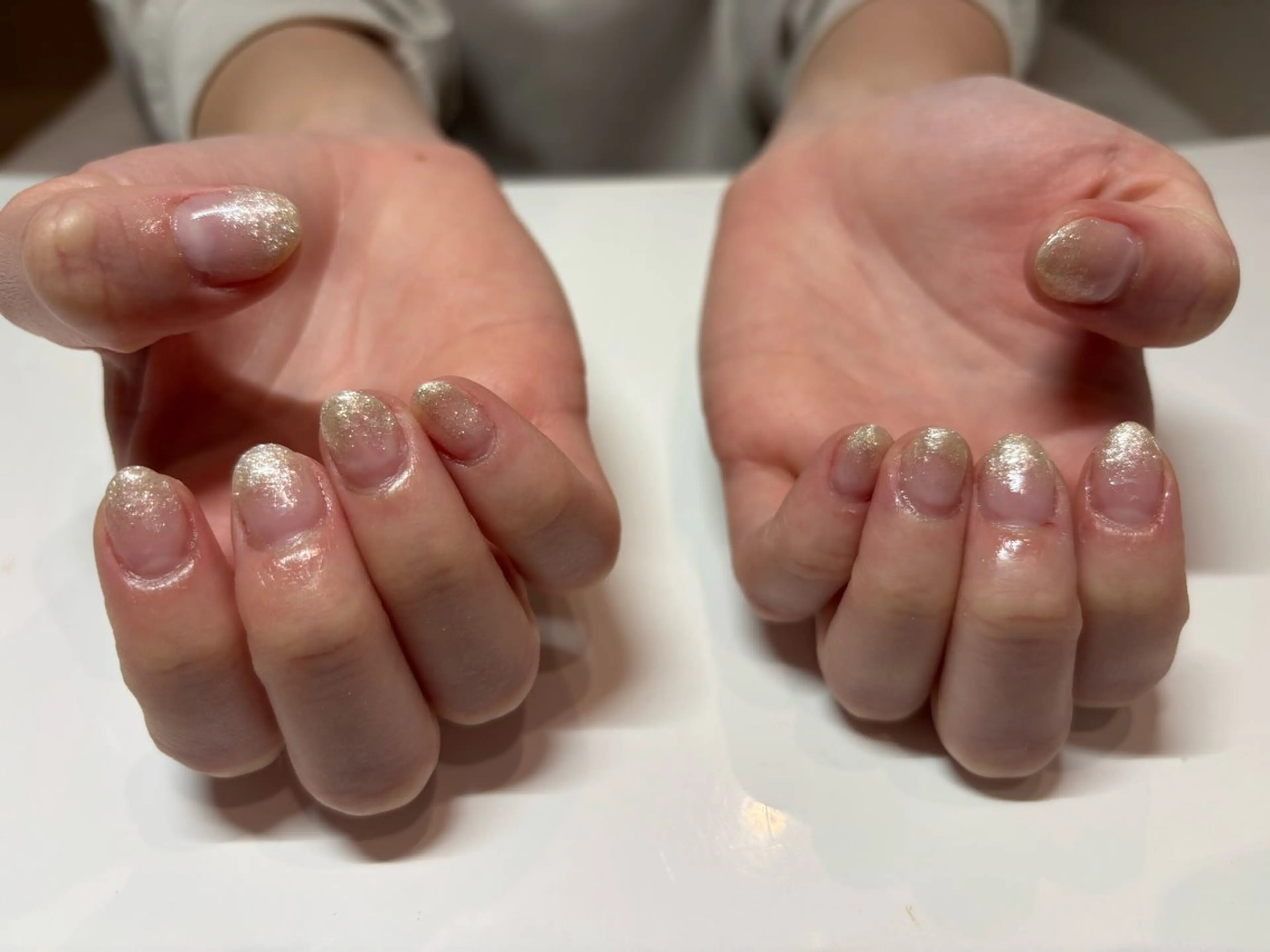 ネイル グラデーション ラメ(グリッター) ラメグラデーション ハンドネイル E.milii Maiのネイルデザイン