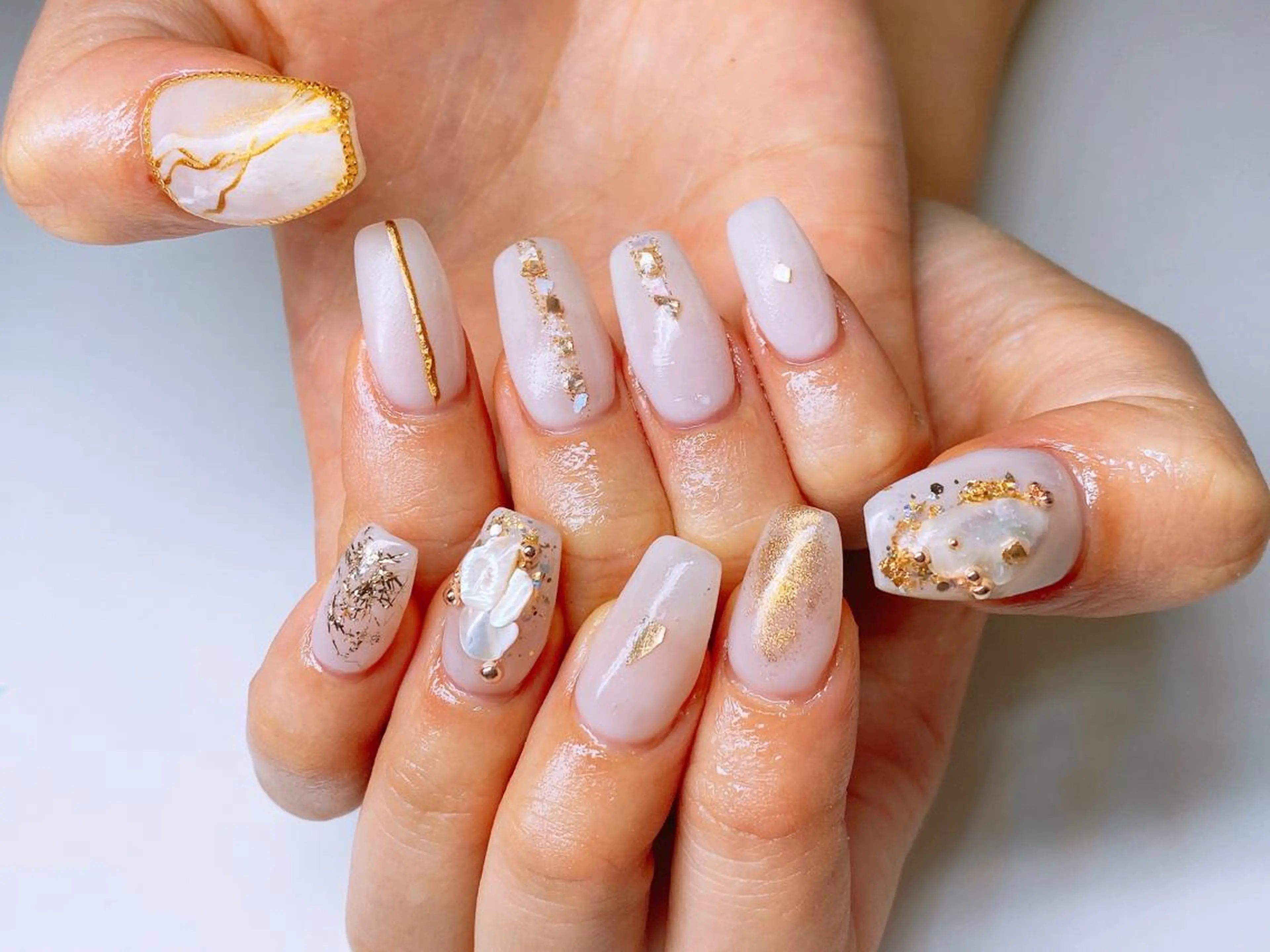 ネイル 高野 梨紗子のネイルデザイン