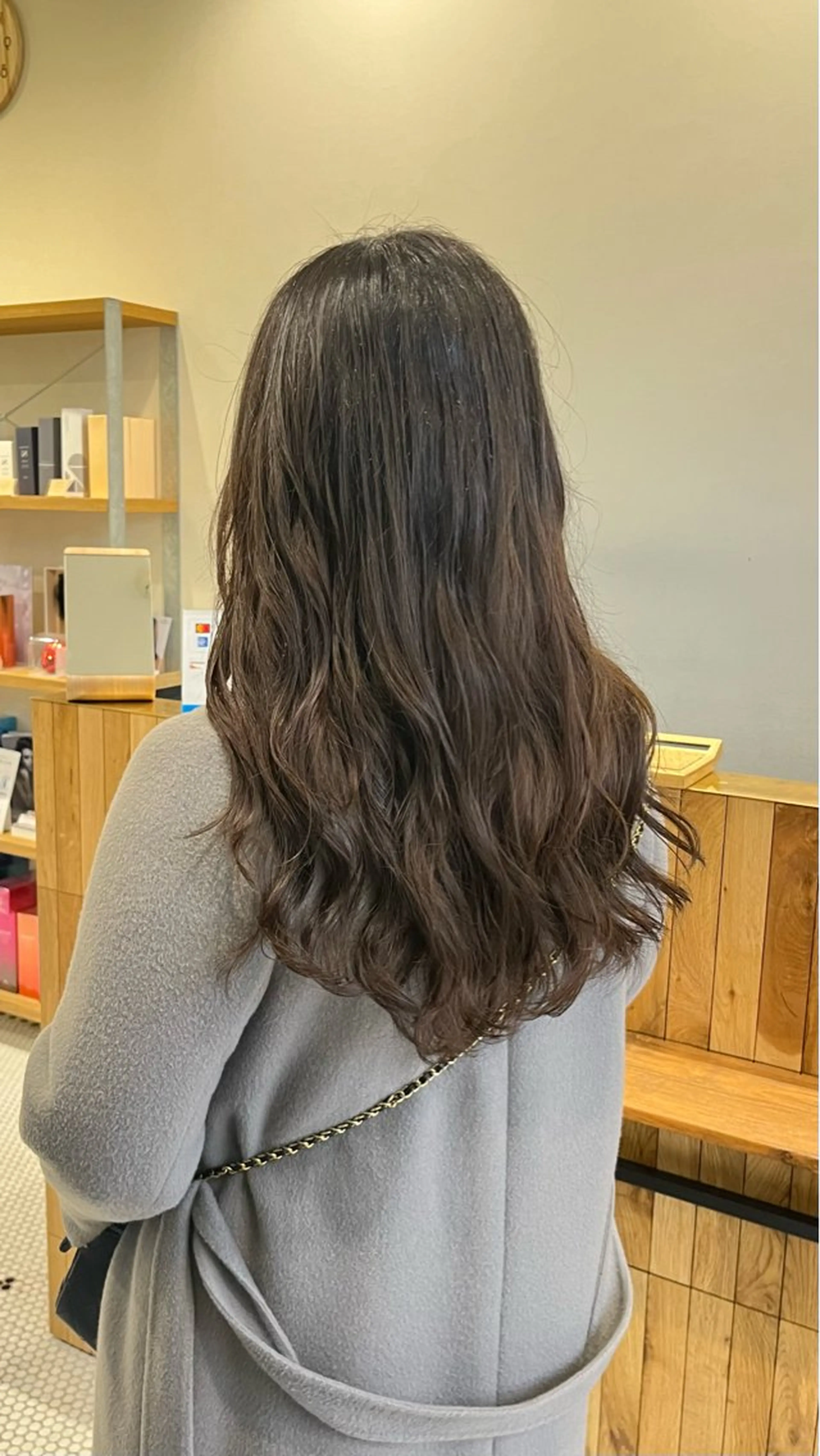 ロング 韓国レイヤーカット/ ハイトーン/マアヤのヘアスタイル