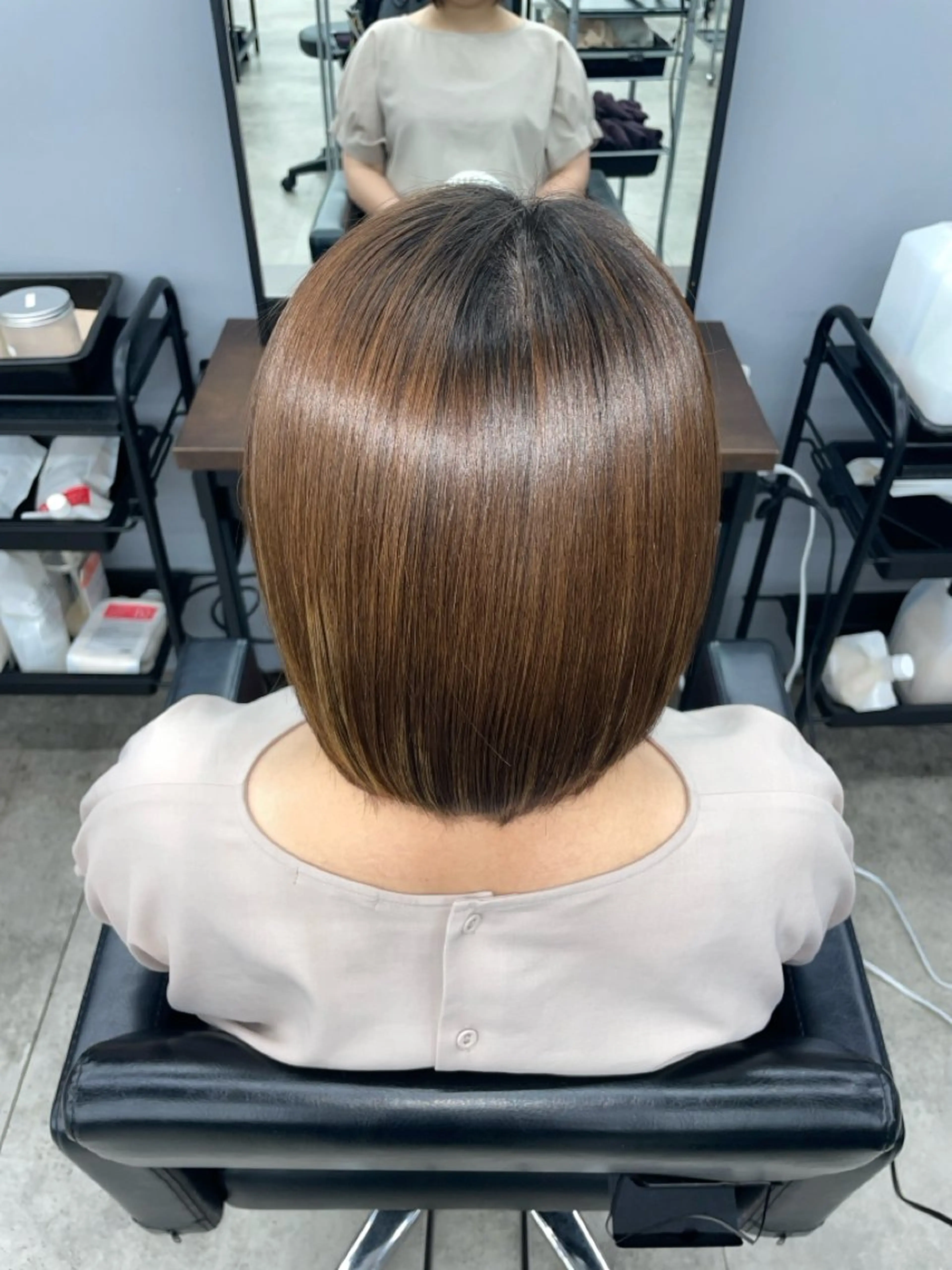 セミロング 艶髪／トリートメント ⭐️KIRARI⭐️のヘアスタイル