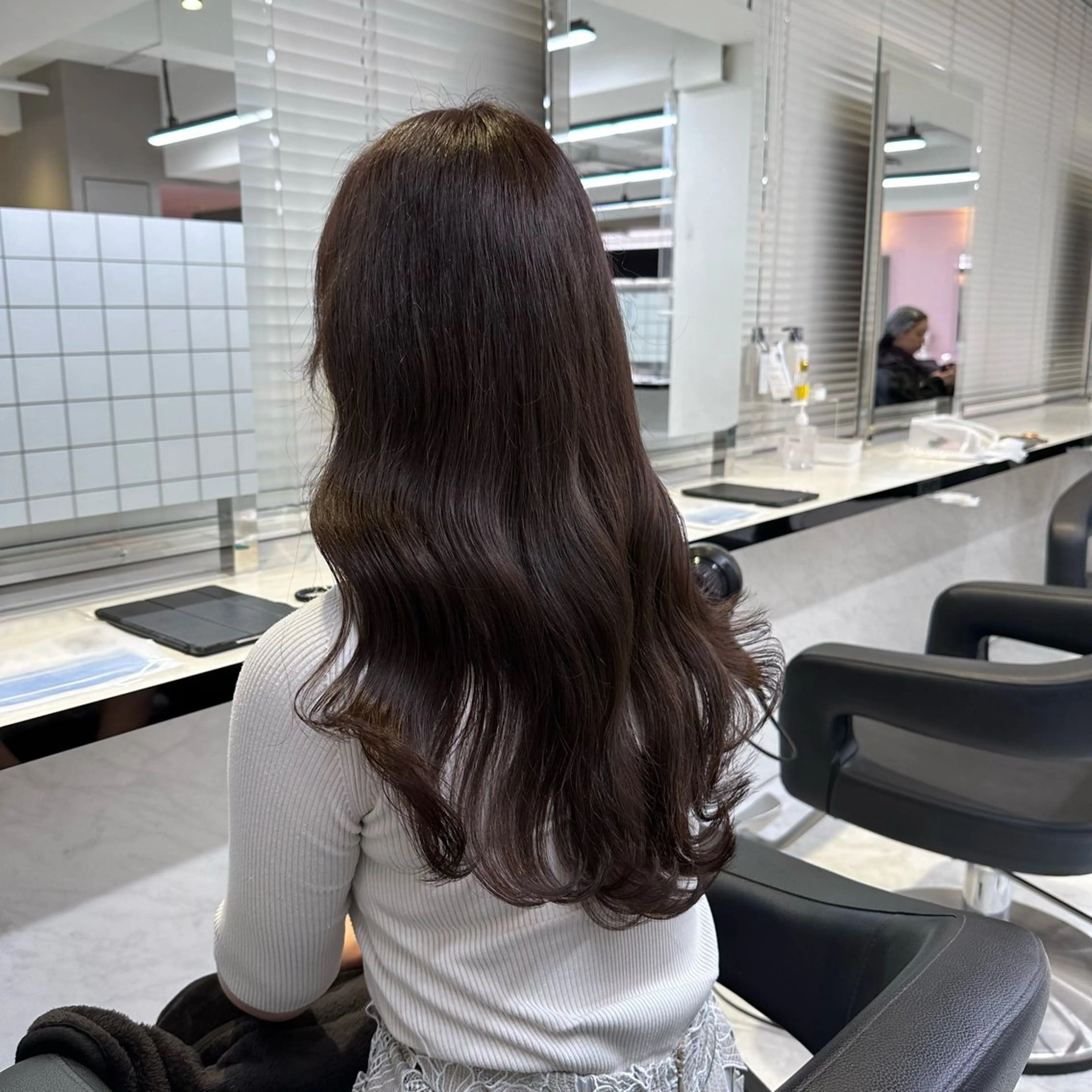 ロング カラー ❤️赤み消し 上品カラー❤️のヘアスタイル