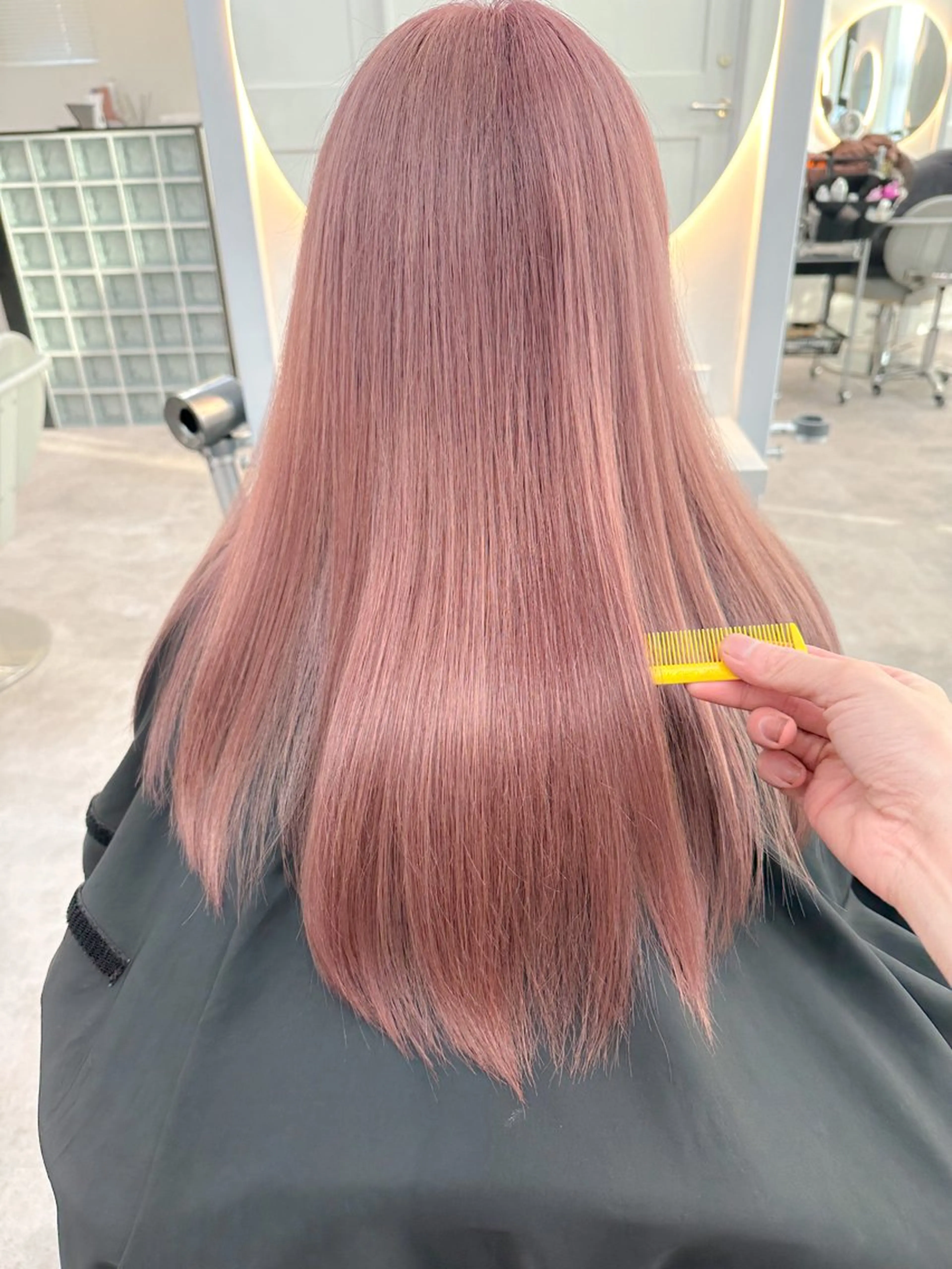 ロング カラー 艶髪ブリーチ 永井竜也のヘアスタイル
