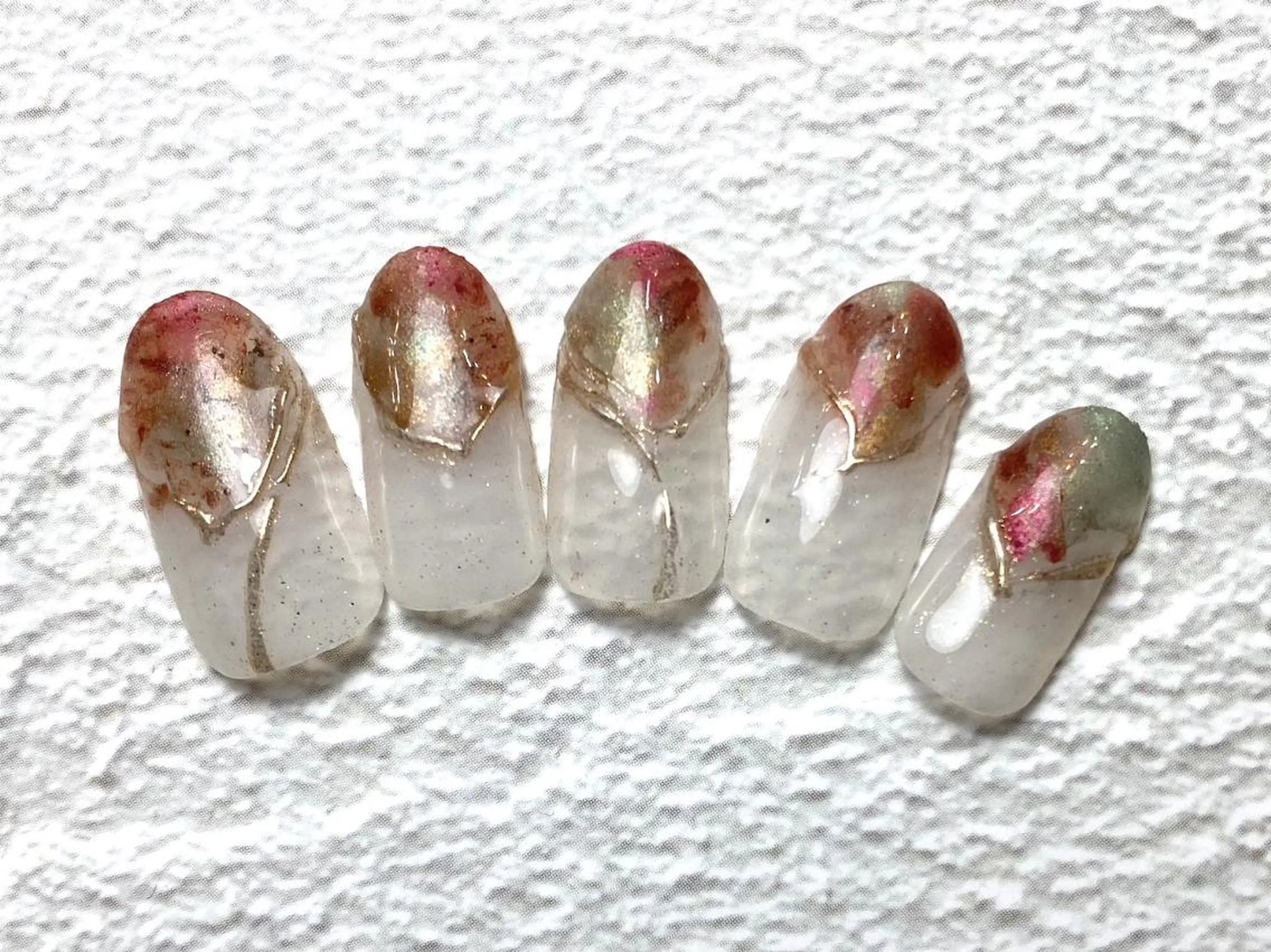 ネイル ハンドネイル Ellie Nail Honamiのネイルデザイン