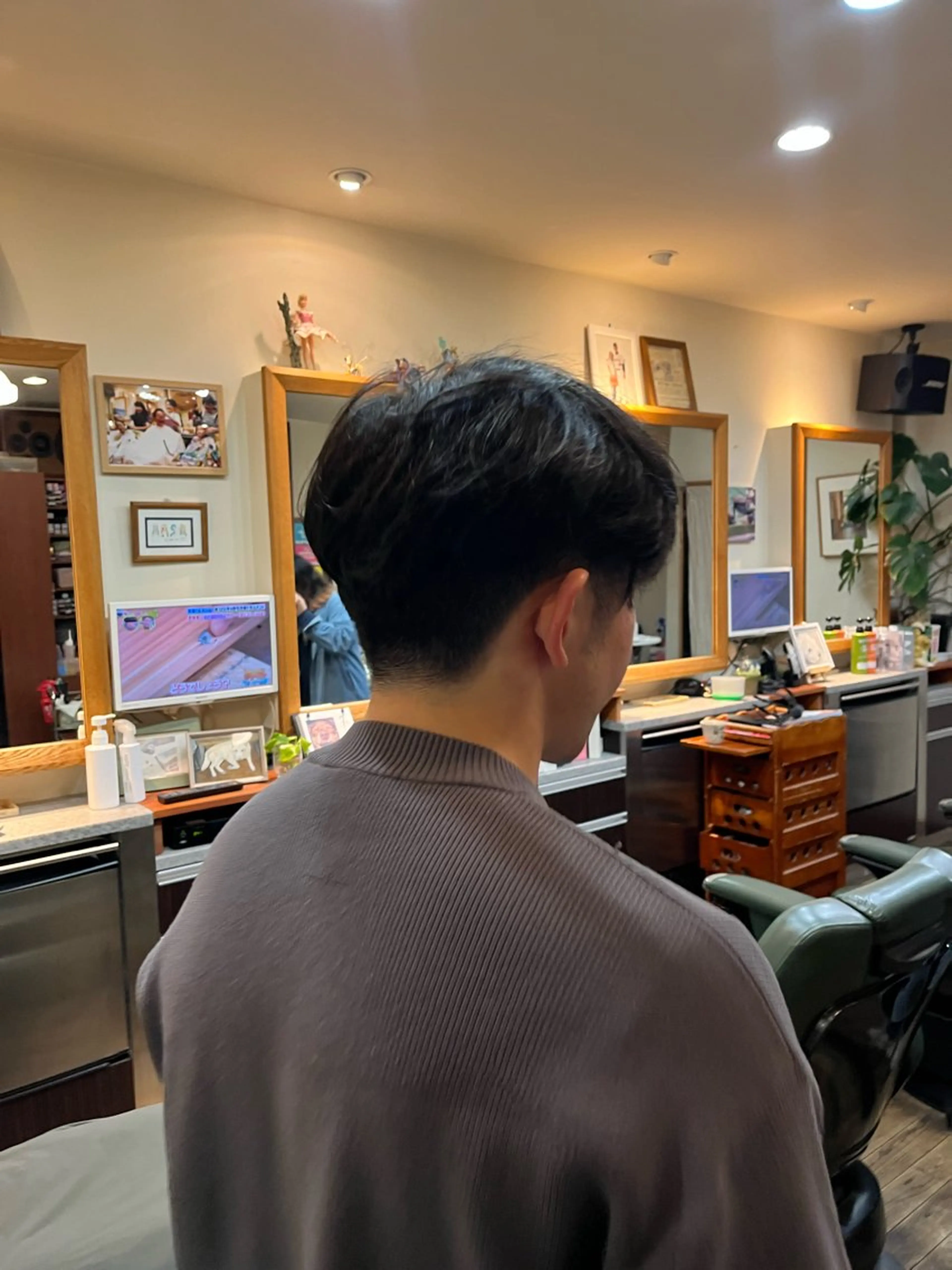 メンズ ヘアーサロンマサ所属・安嶋 萌穂のヘアスタイル