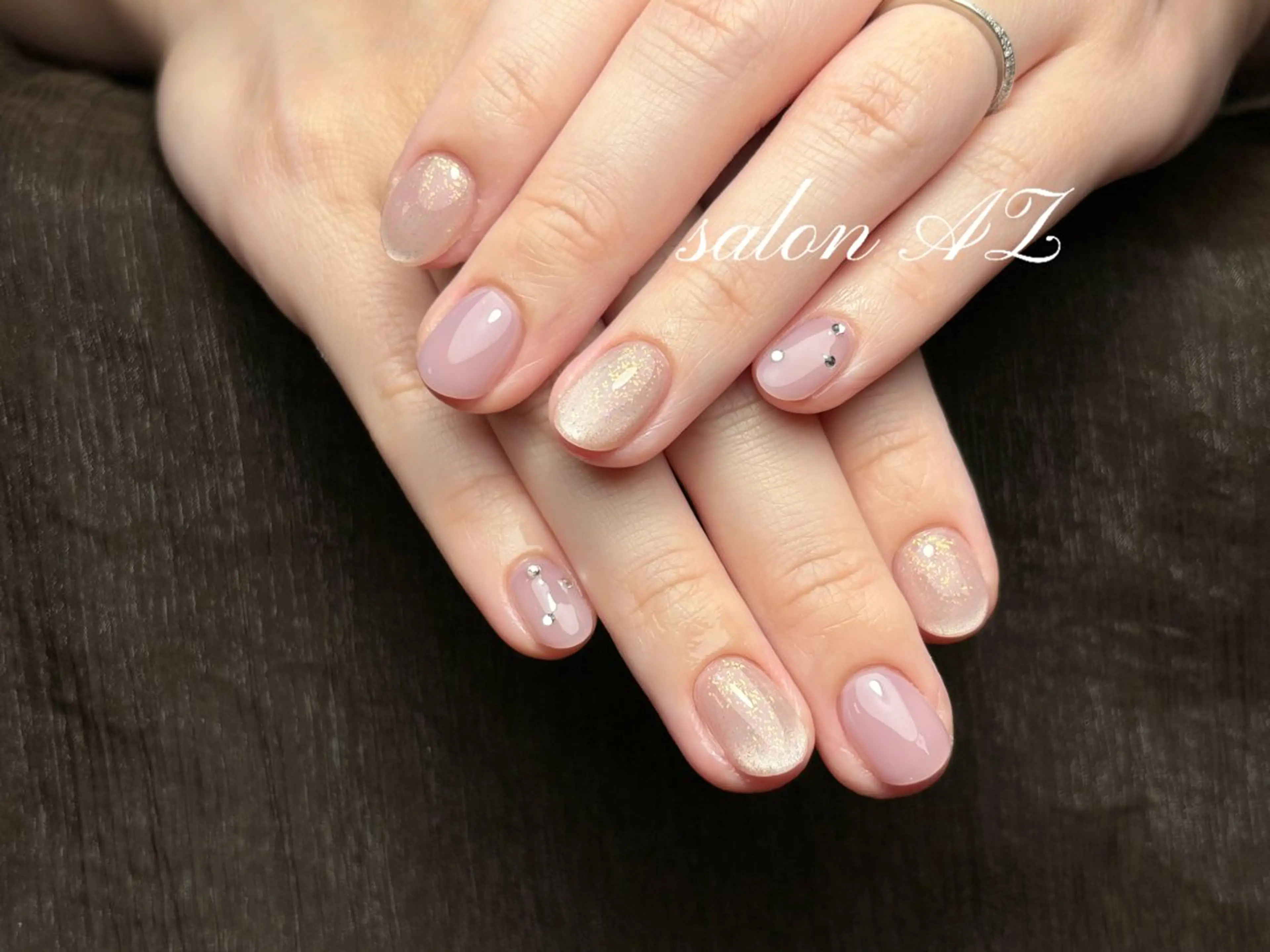ネイル 長さ出し フットネイル フレンチネイル マグネットネイル ニュアンスネイル ハンドネイル salonAZ トップネイリストのネイルデザイン