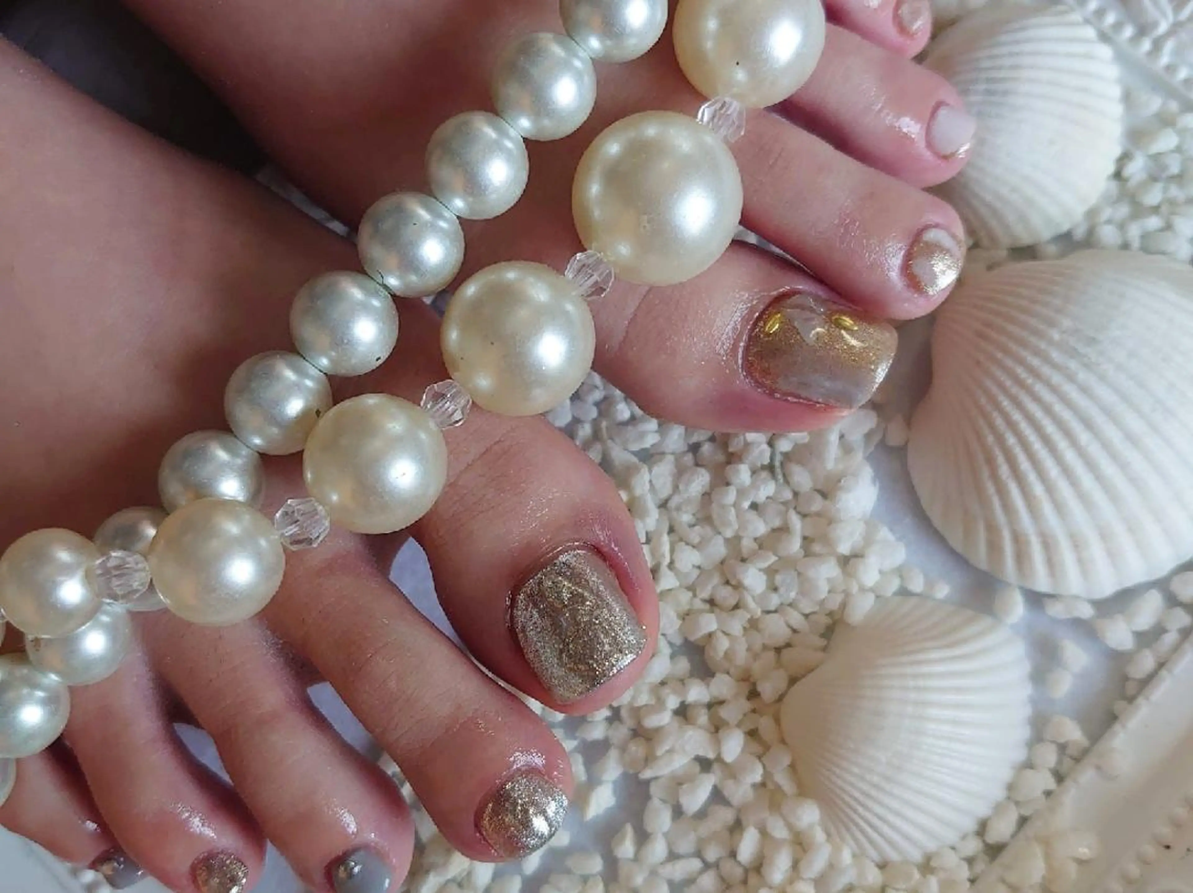 ネイル ニュアンスネイル フットネイル MANA MANAのネイルデザイン