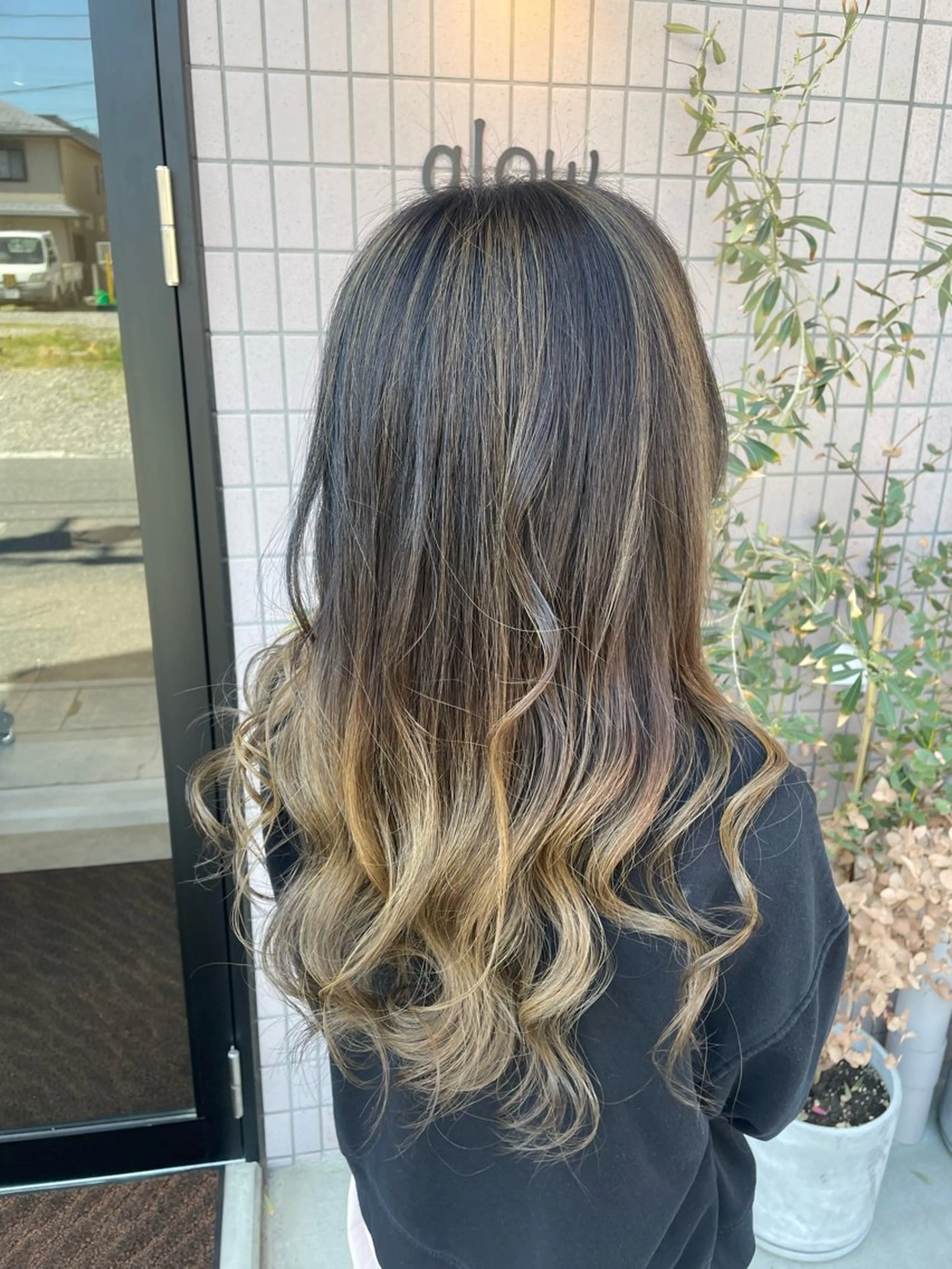 ロング カラー 池野 琴乃のヘアスタイル