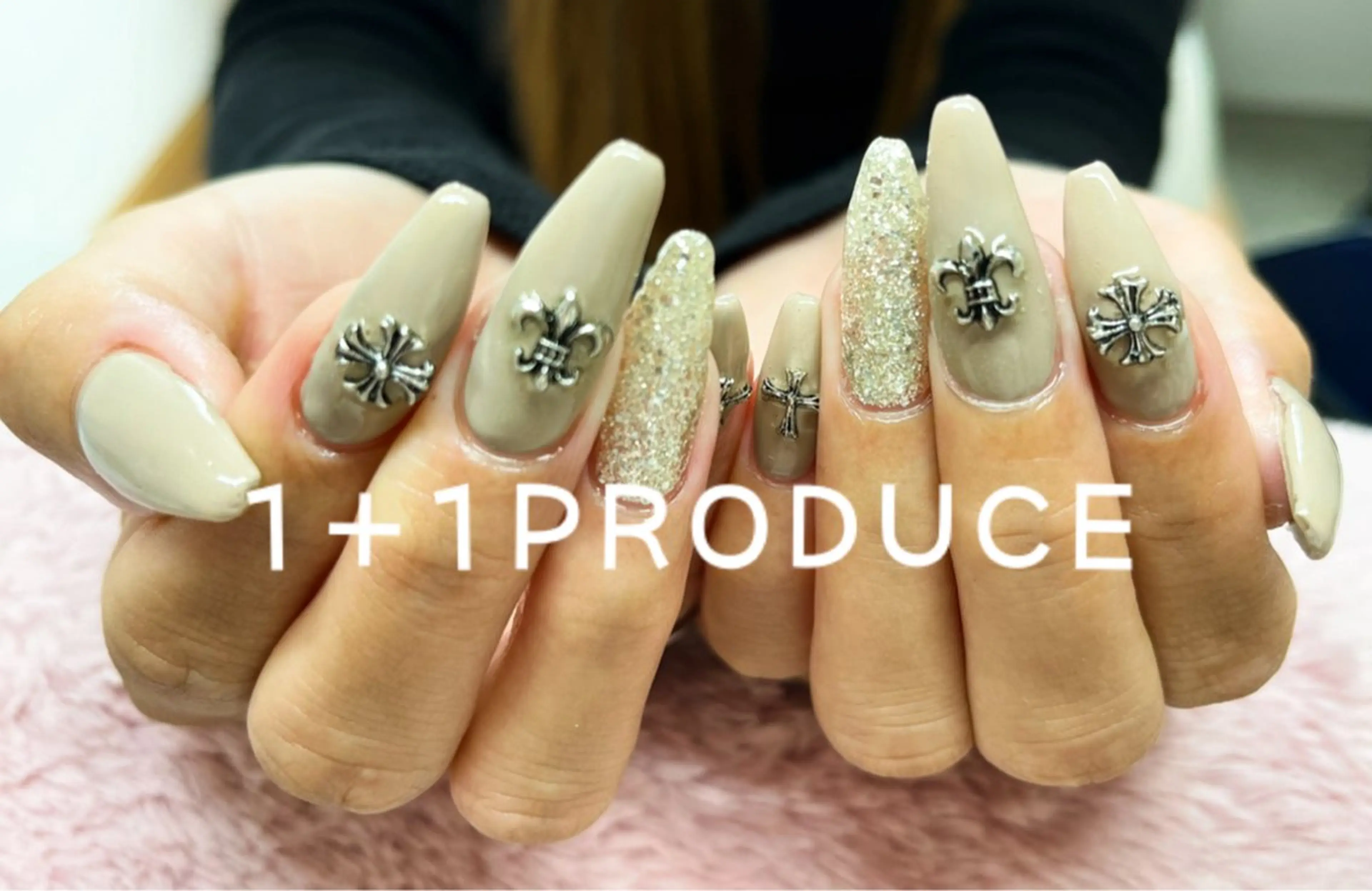 ネイル 持ち込み ハンドネイル 1+1 PRODUCEのネイルデザイン