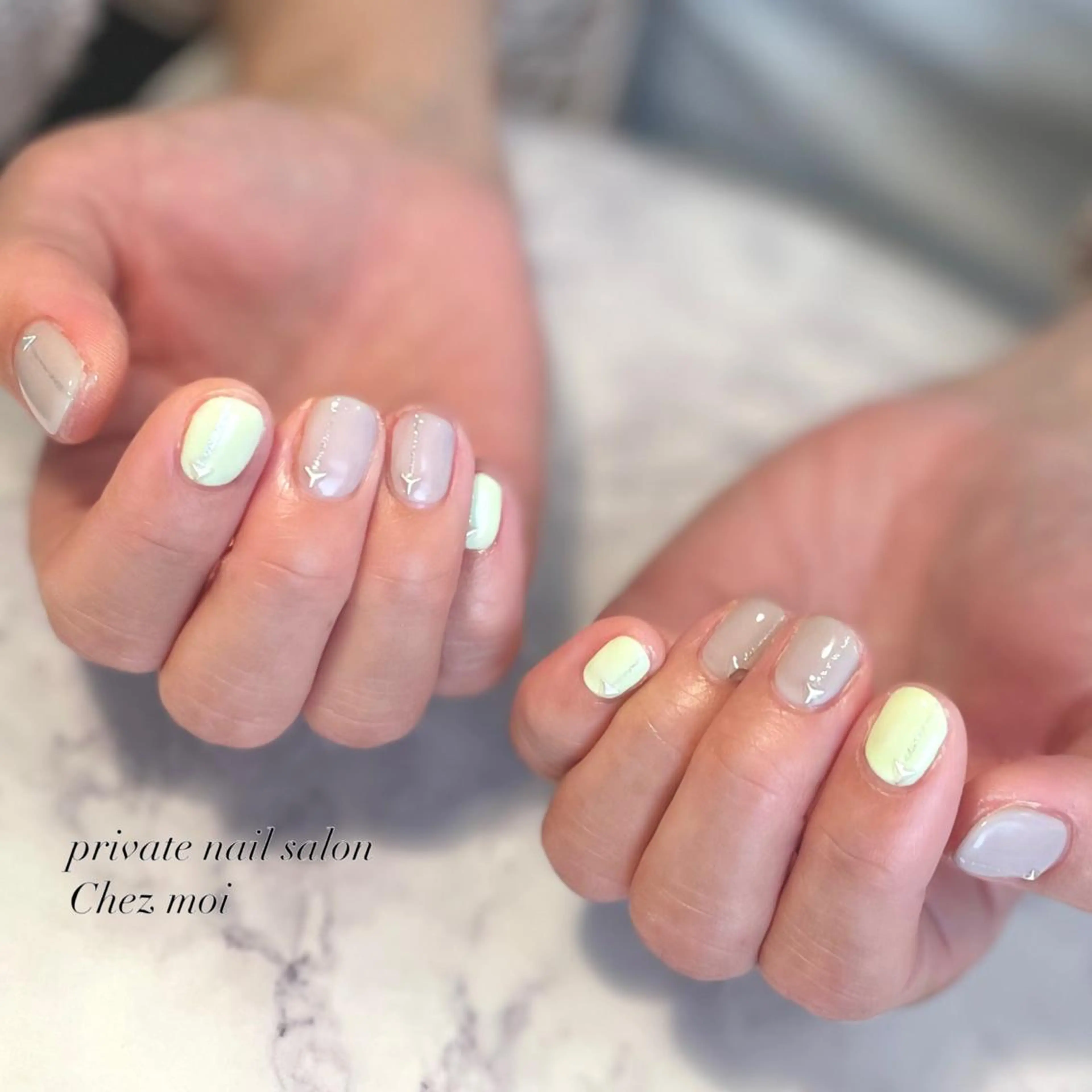 ネイル KOMINE TOMOKOのネイルデザイン