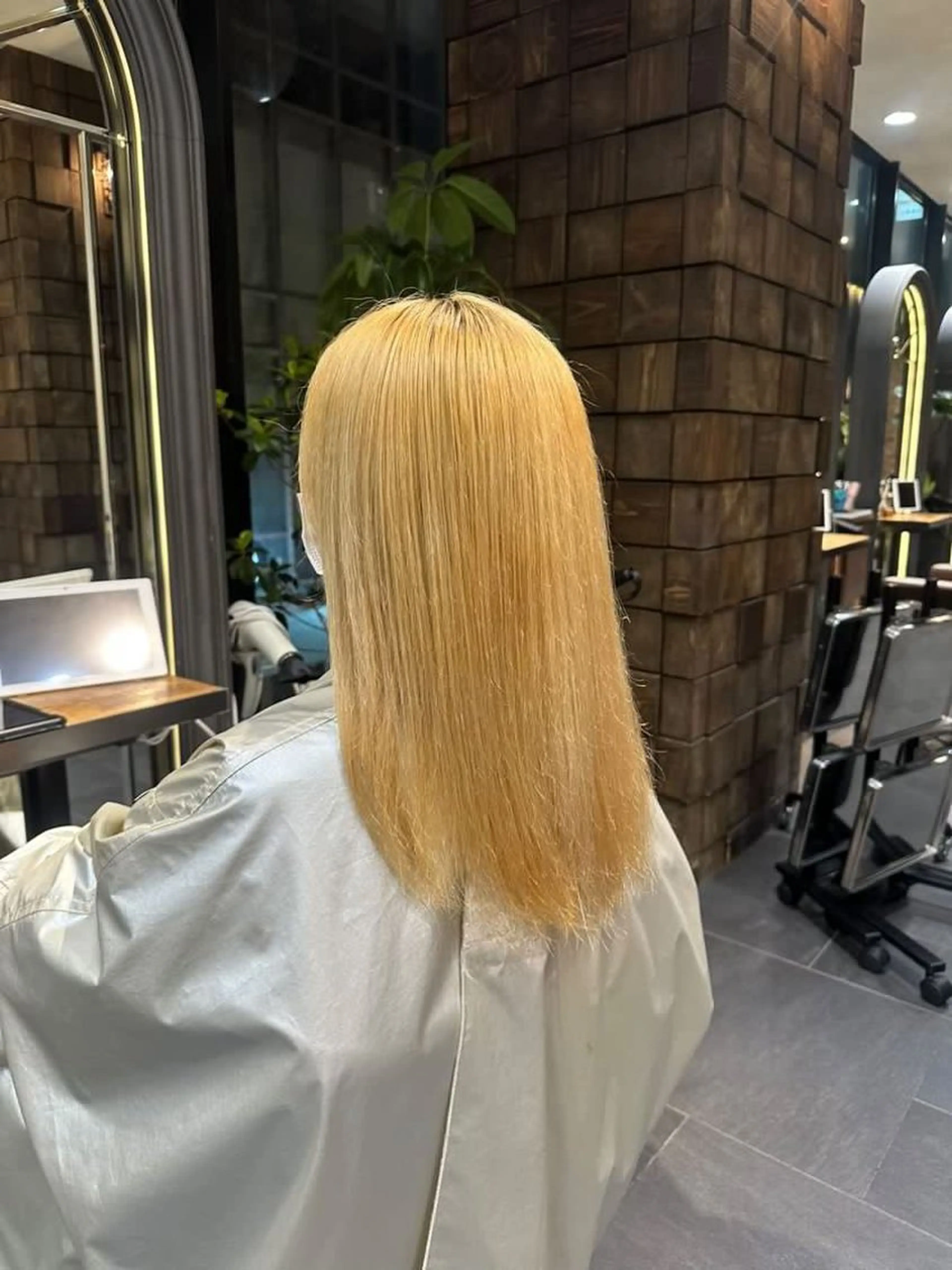 ロング 縮毛矯正 MINX 銀座店所属・MINXginza タイラミユネのヘアスタイル