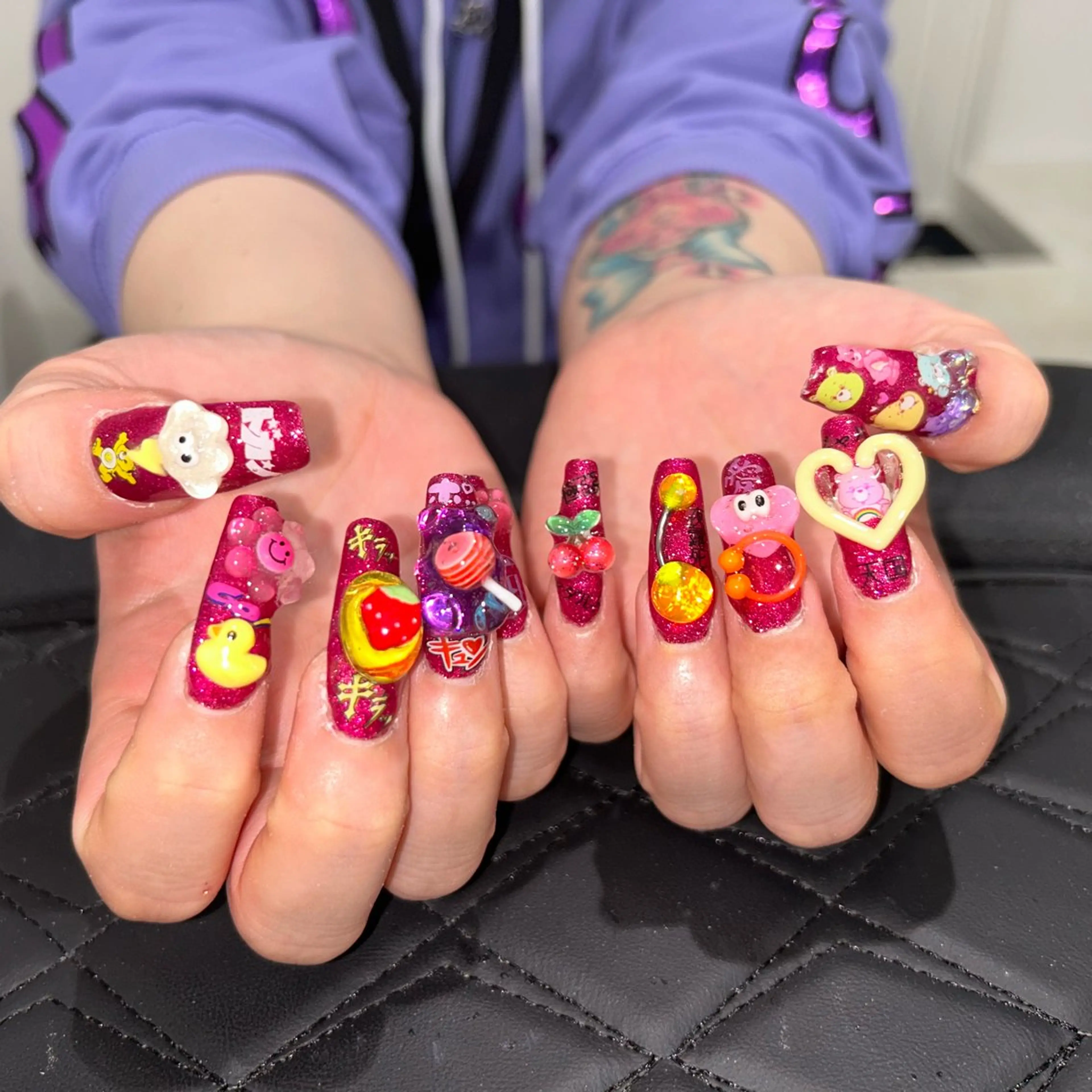 ネイル ハンドネイル MARUCHU SAE👽のネイルデザイン