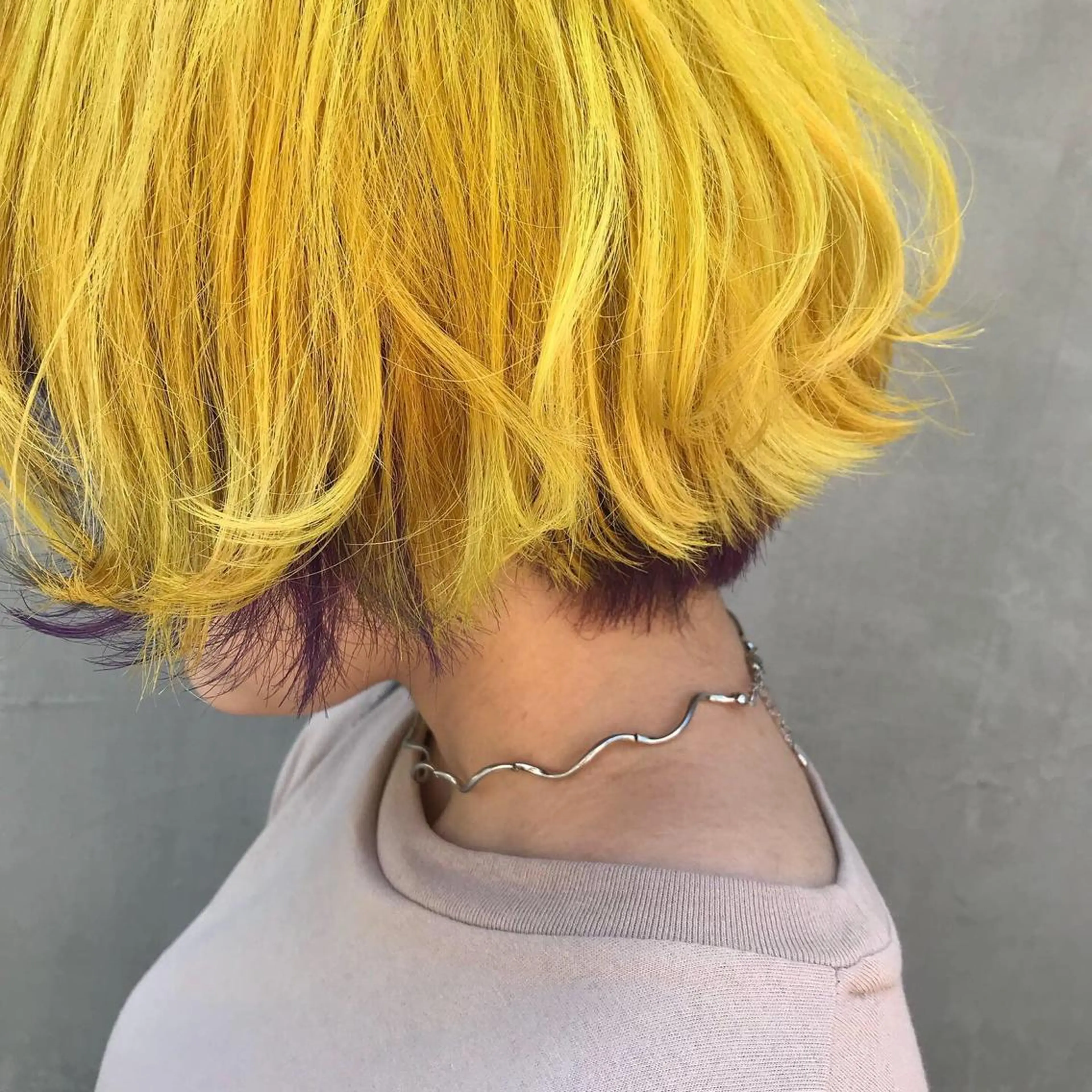 ミディアム カラー ボブ VIE.ORNER 土気🍃笹岡航太のヘアスタイル