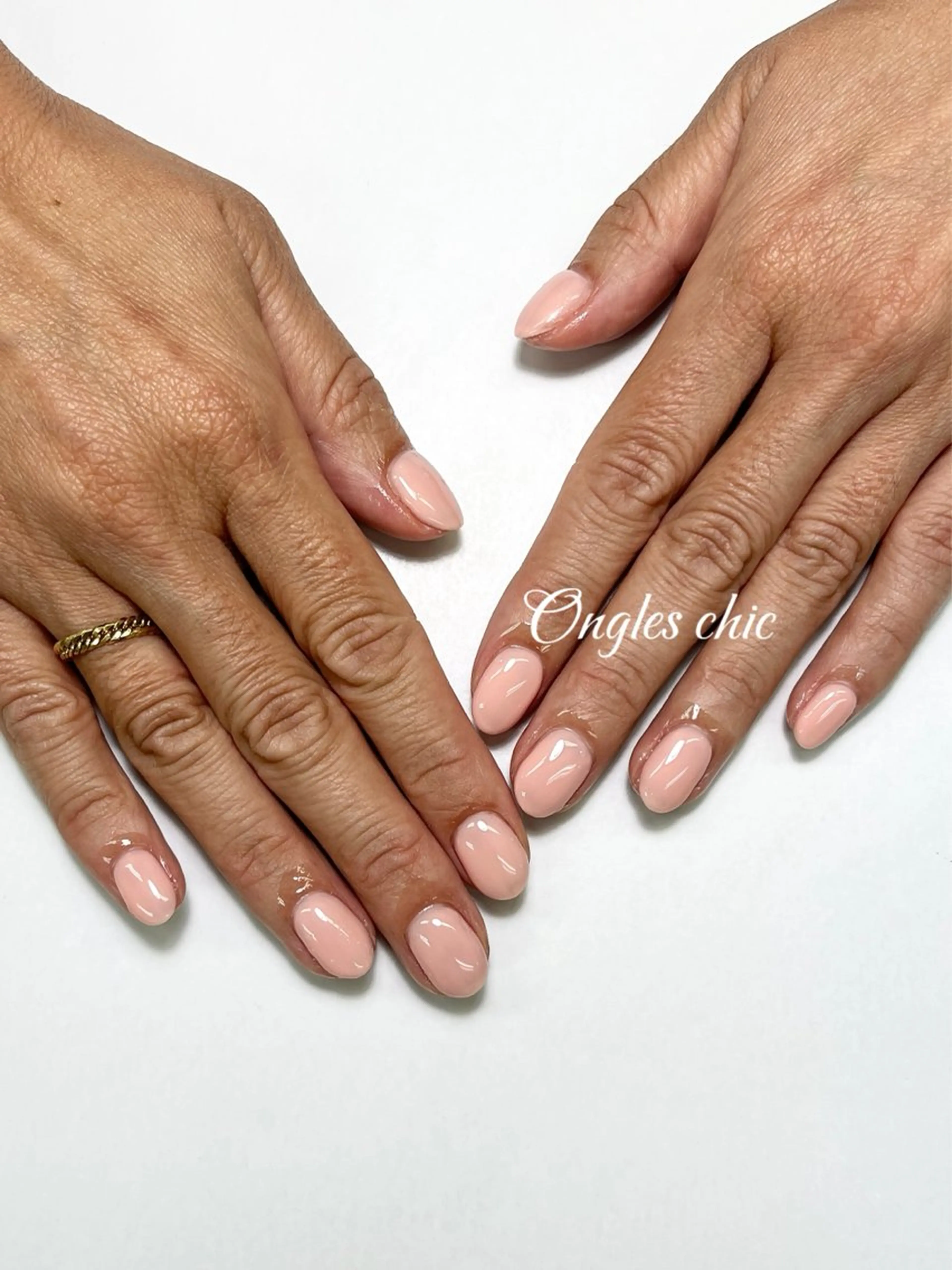 ネイル ハンドネイル ハンドケア ongles chicのネイルデザイン