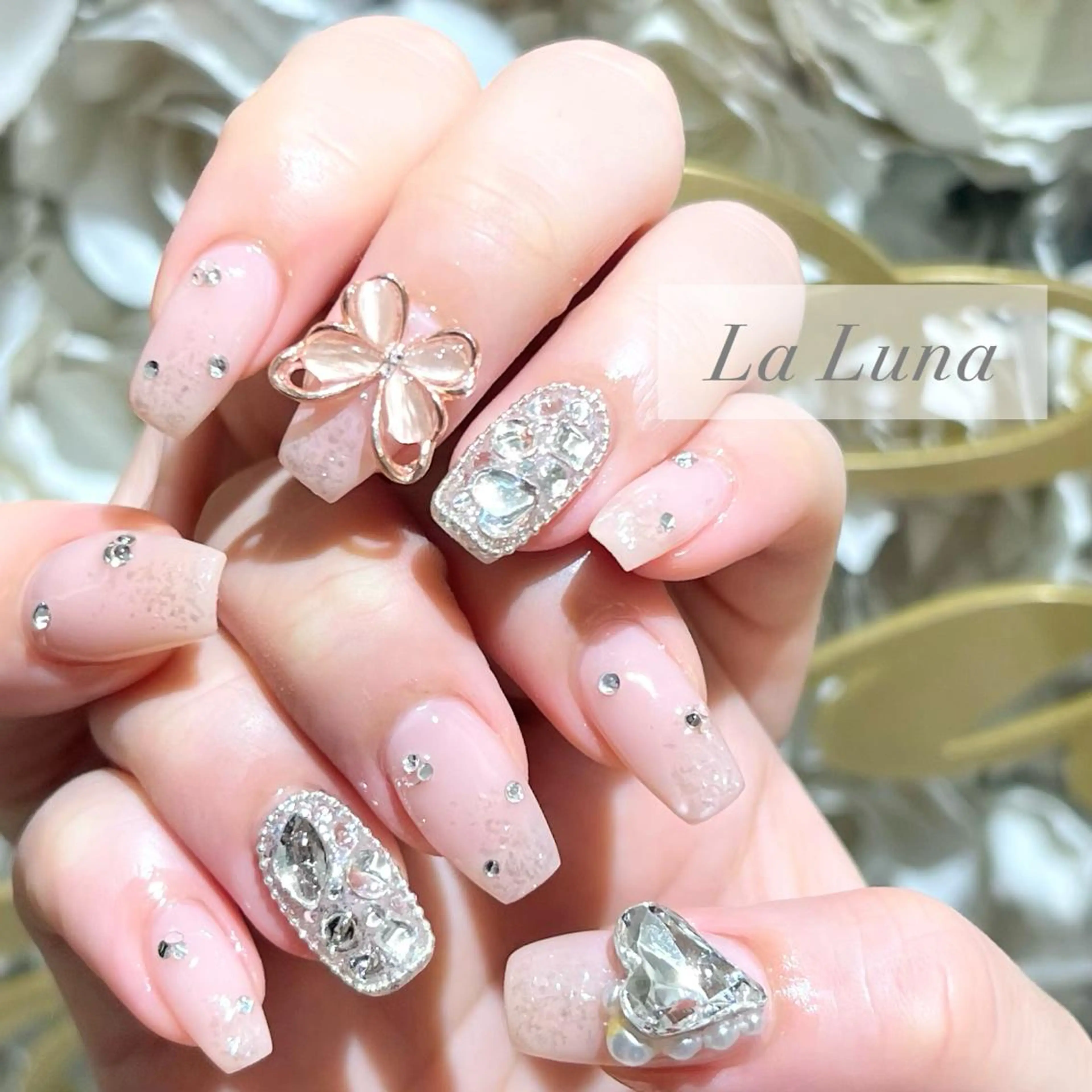 ネイル ハンドネイル ＬａＬｕｎａ🌙 natsukiのネイルデザイン