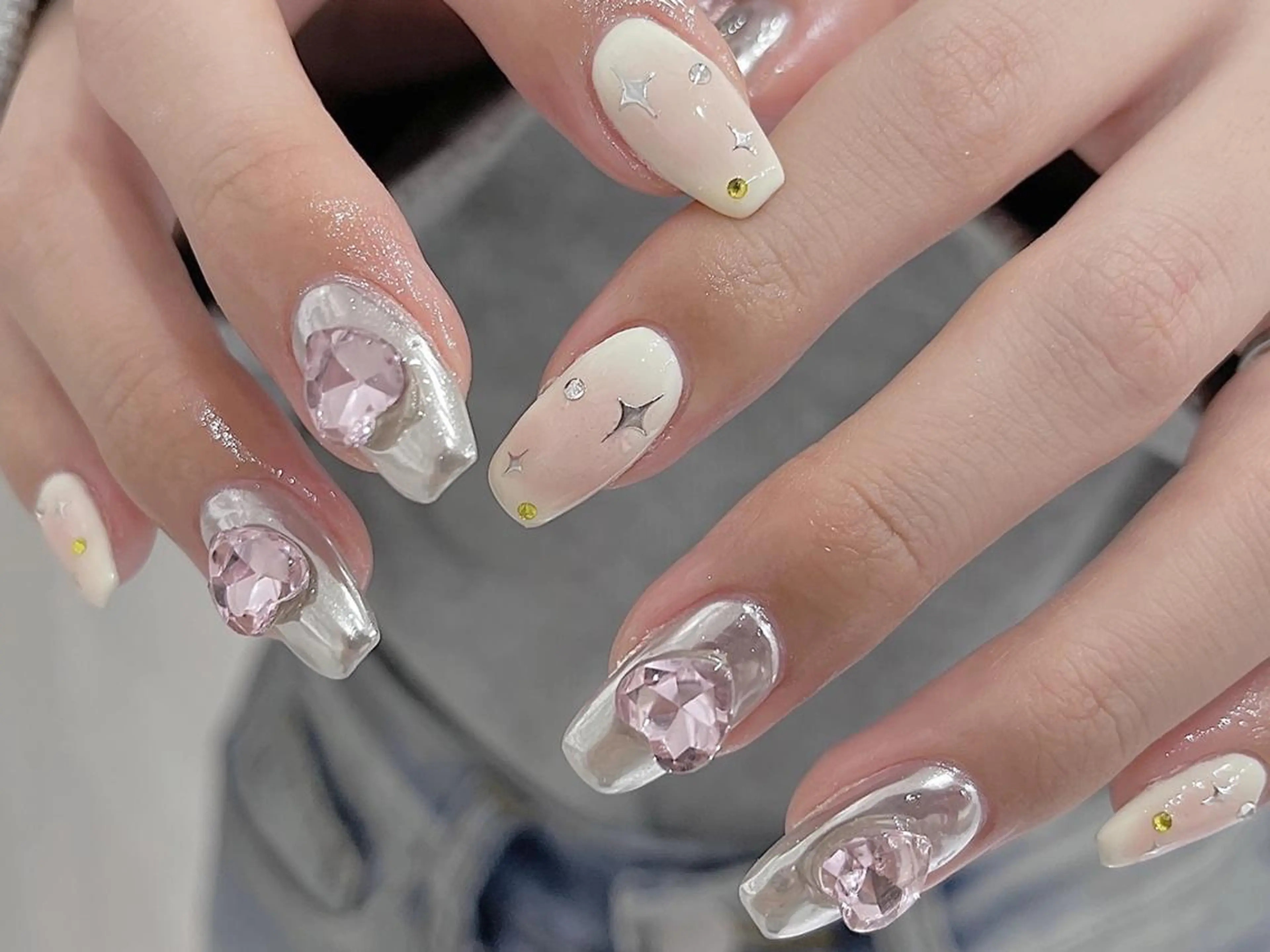 ネイル 持ち込み 🦋y y Nail 🤍のネイルデザイン