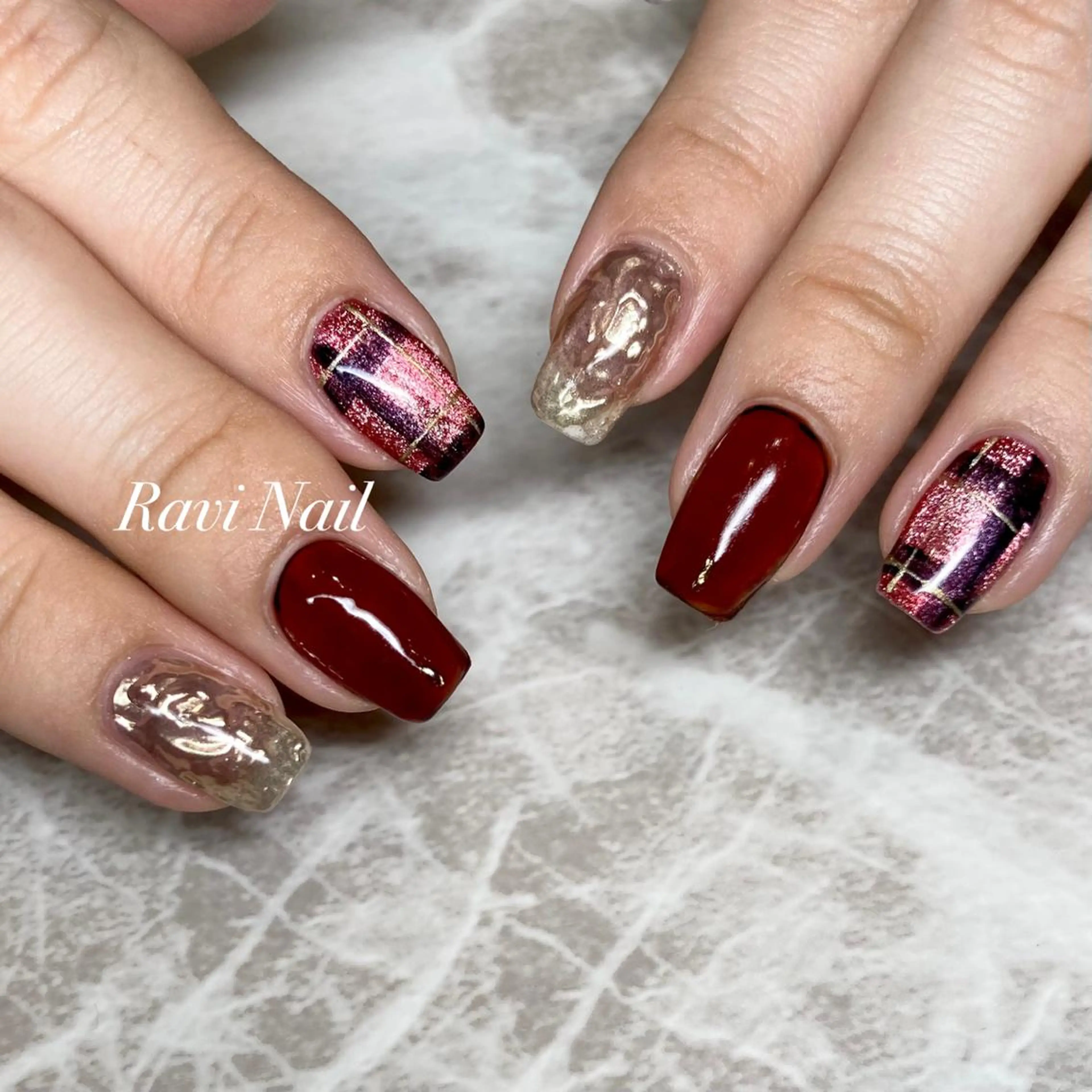 ネイル ハンドネイル U. Minakoのネイルデザイン