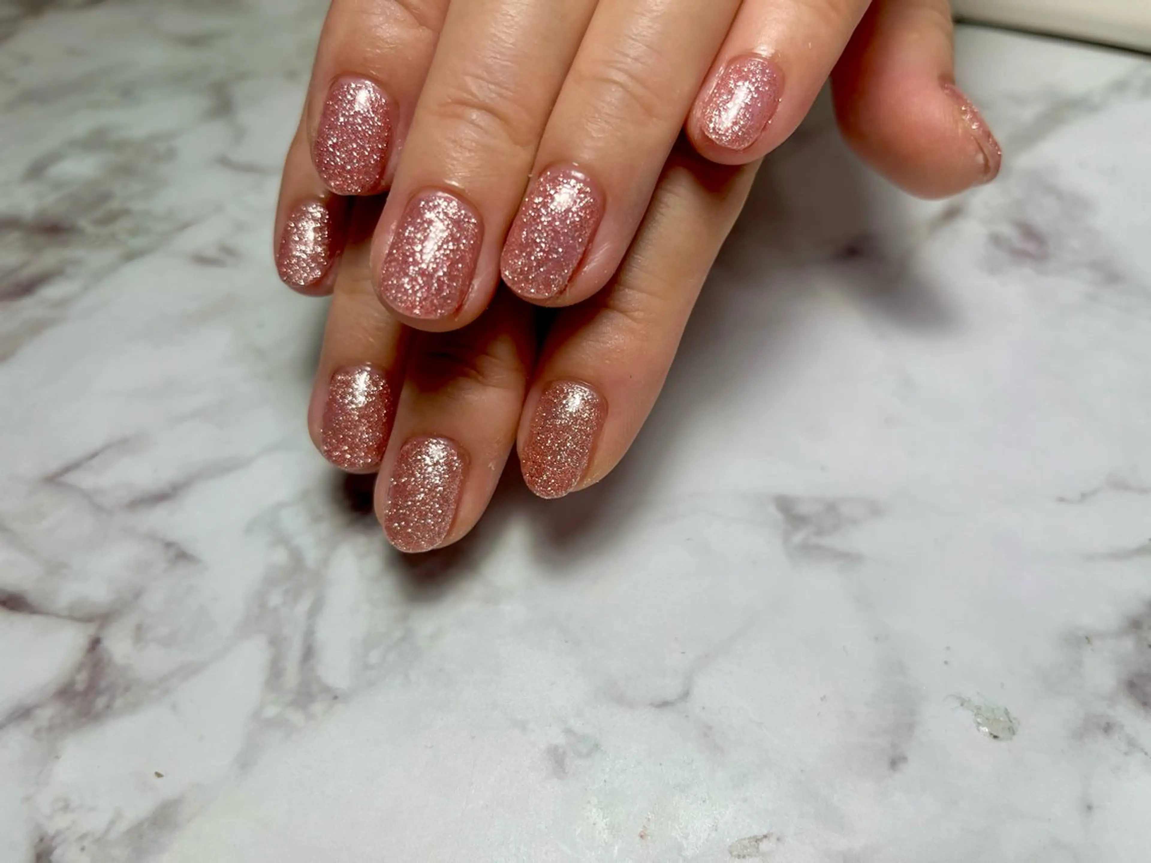 ネイル NAILS&EYES LAX所属・LAX 尼崎店のネイルデザイン
