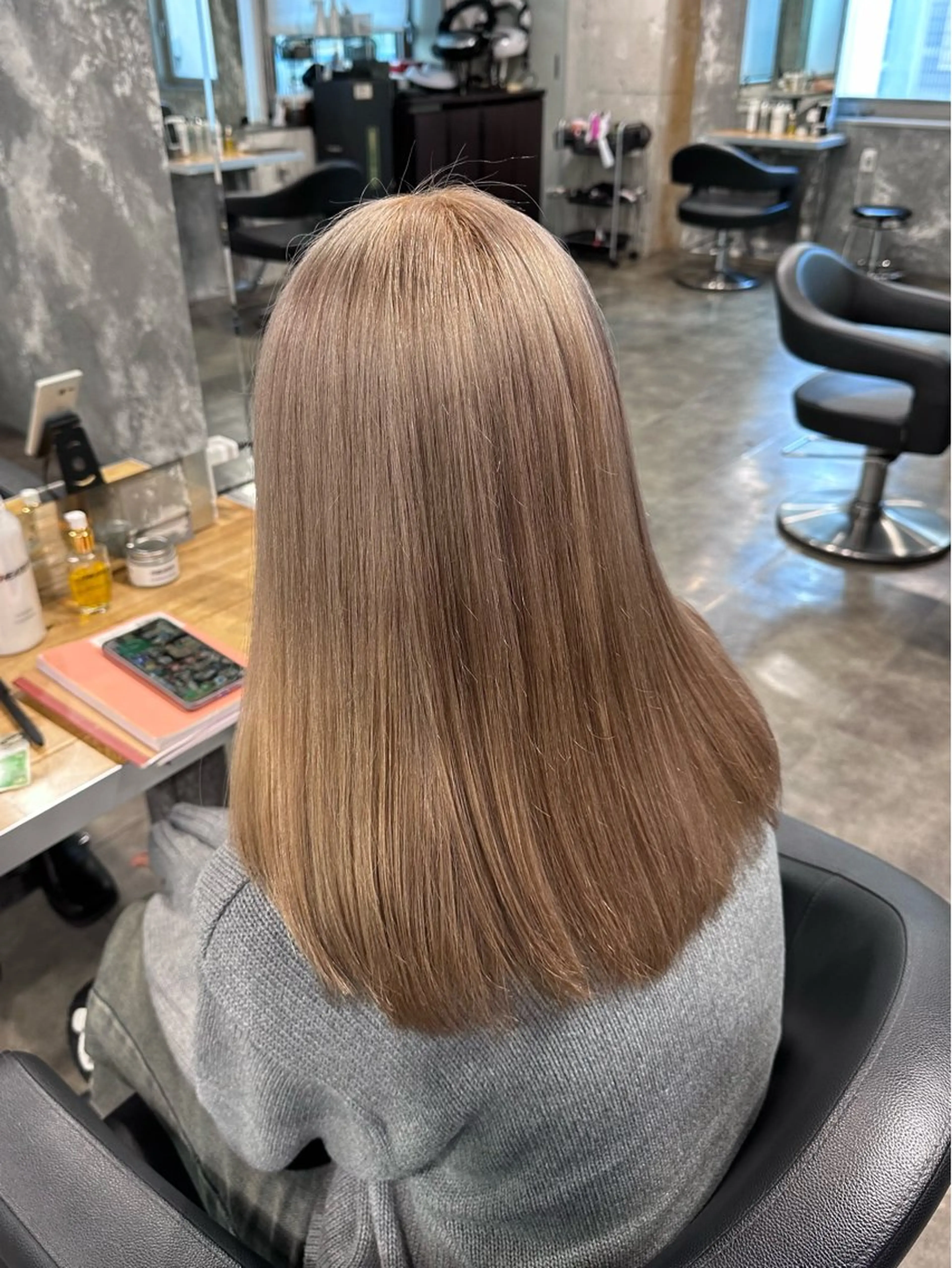 カラー 海外トレンドヘア🤍 sumireのヘアスタイル