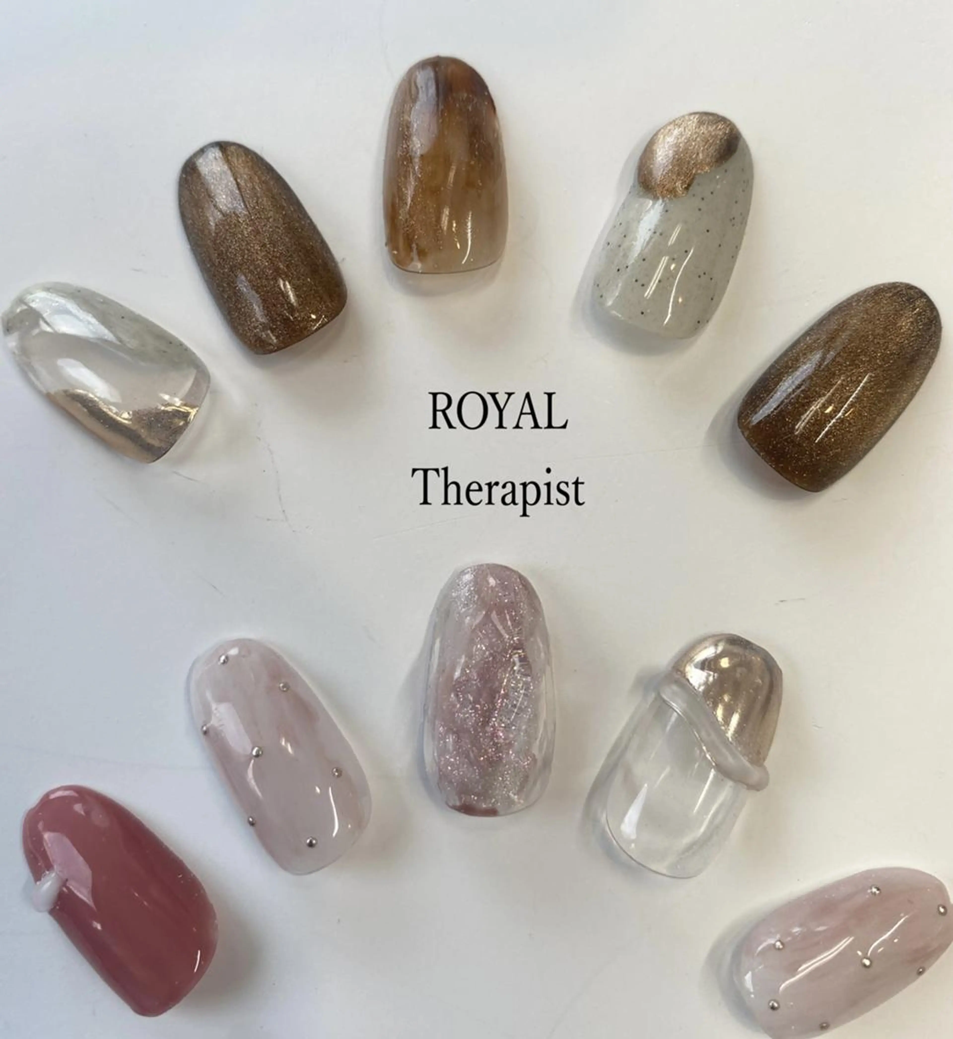 ネイル 【尾下】 ロイヤル•セラピストのネイルデザイン