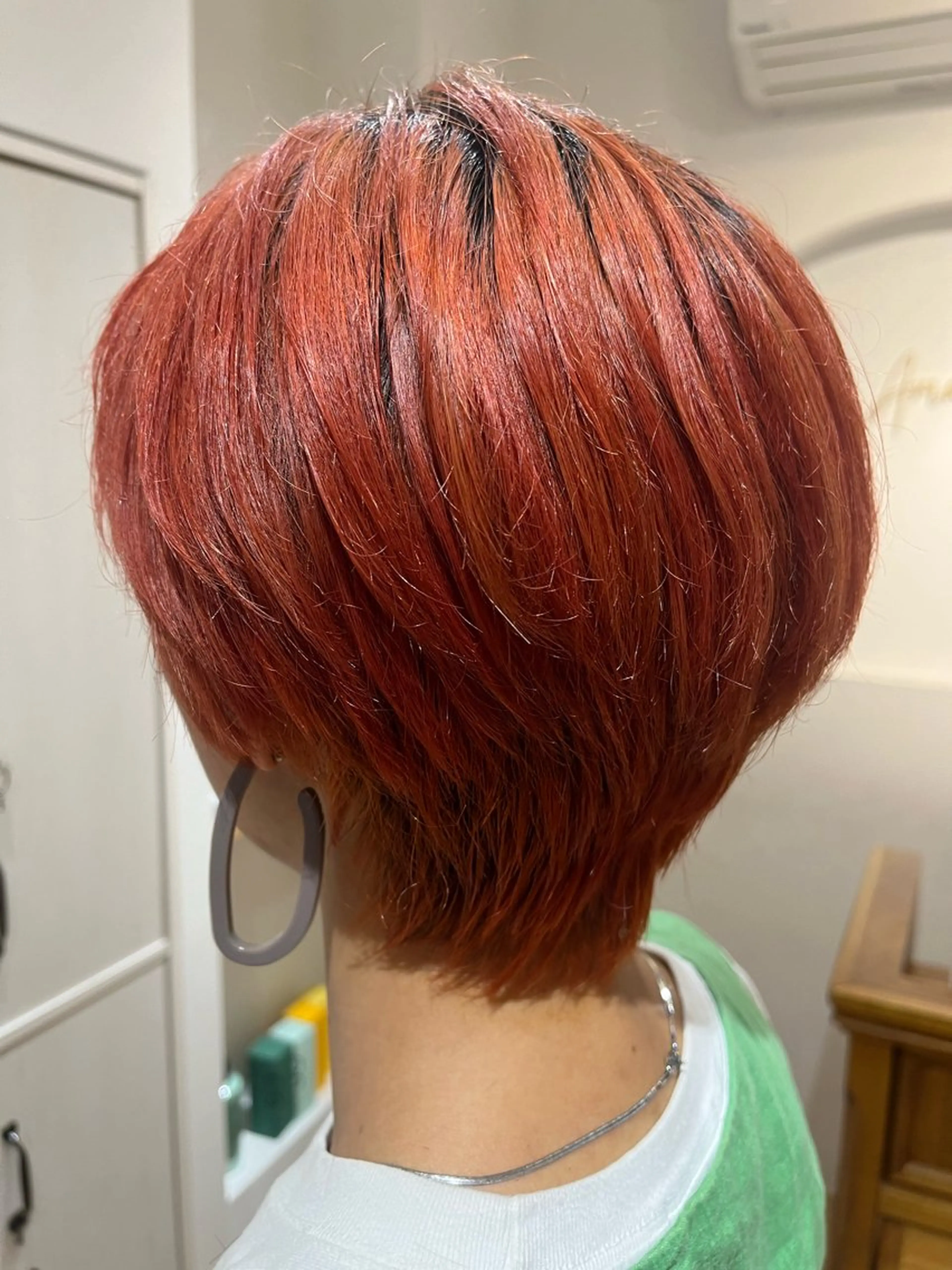 ショート カラー オレンジ カット ヘアカラー トリートメント 🌈透明感カラー🌈 🌟吉田祐介🌟のヘアスタイル