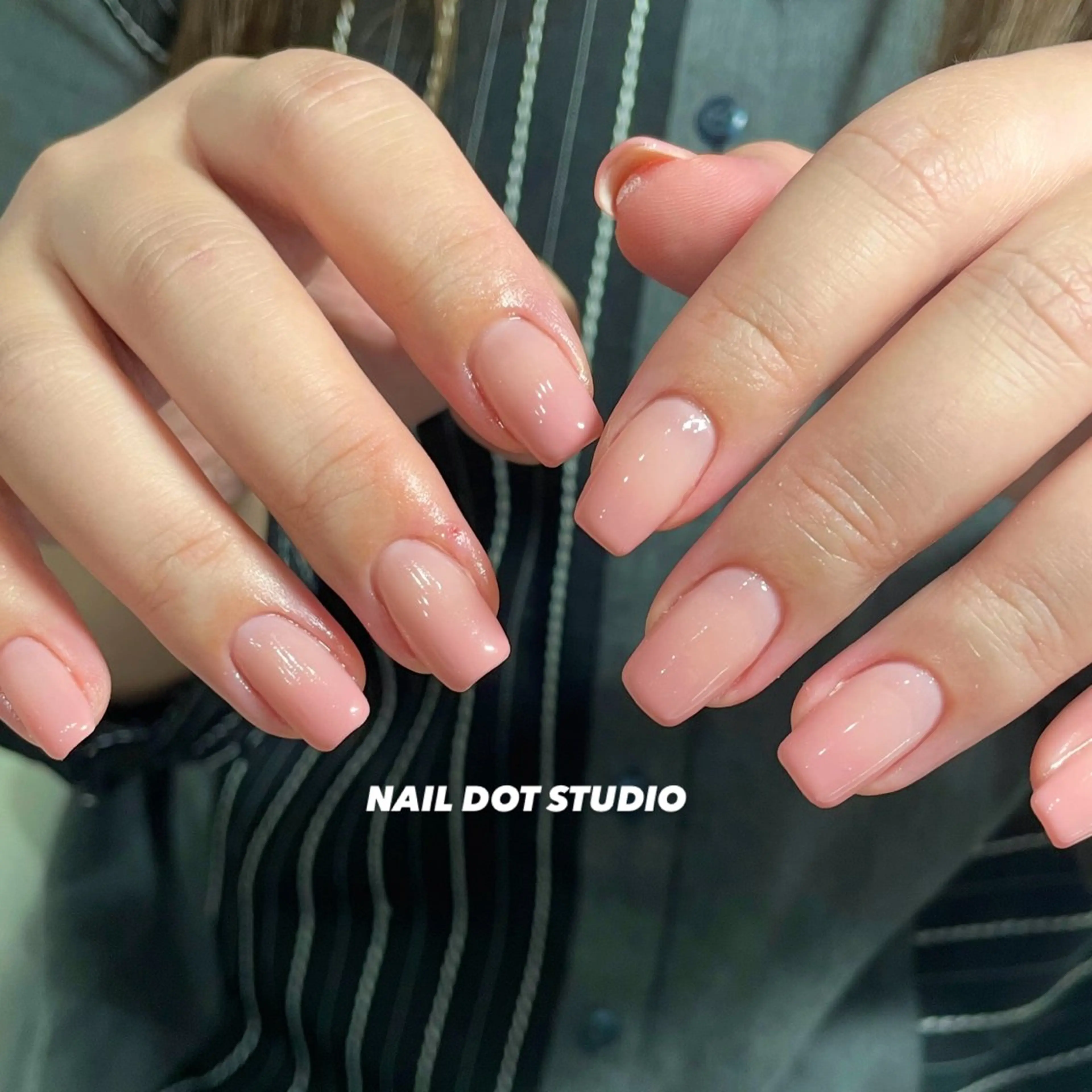 ネイル ハンドネイル NAIL DOT STUDIO　aiのネイルデザイン