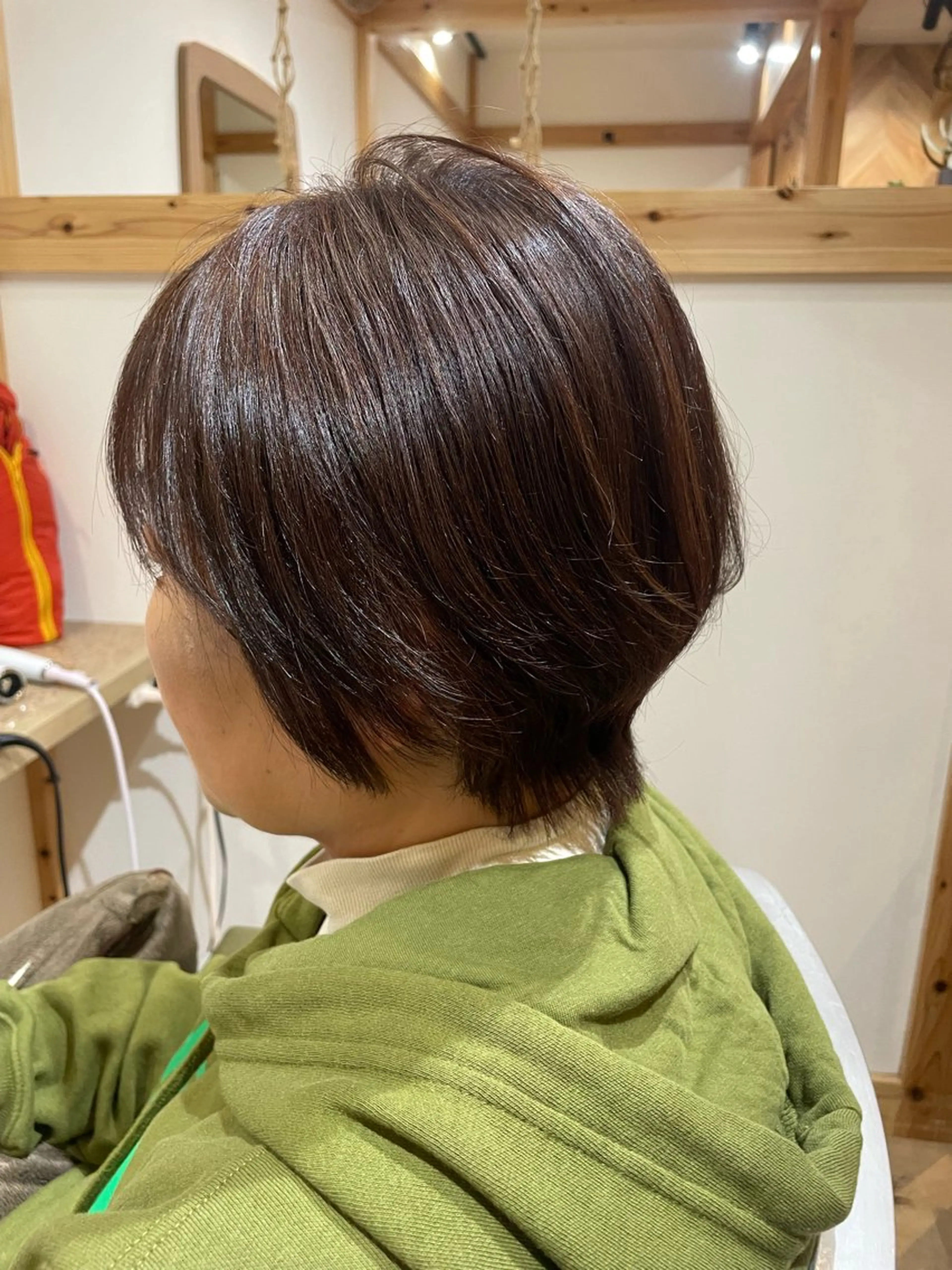ショート ショートヘア 山口里莉 /ブリーチカラーのヘアスタイル