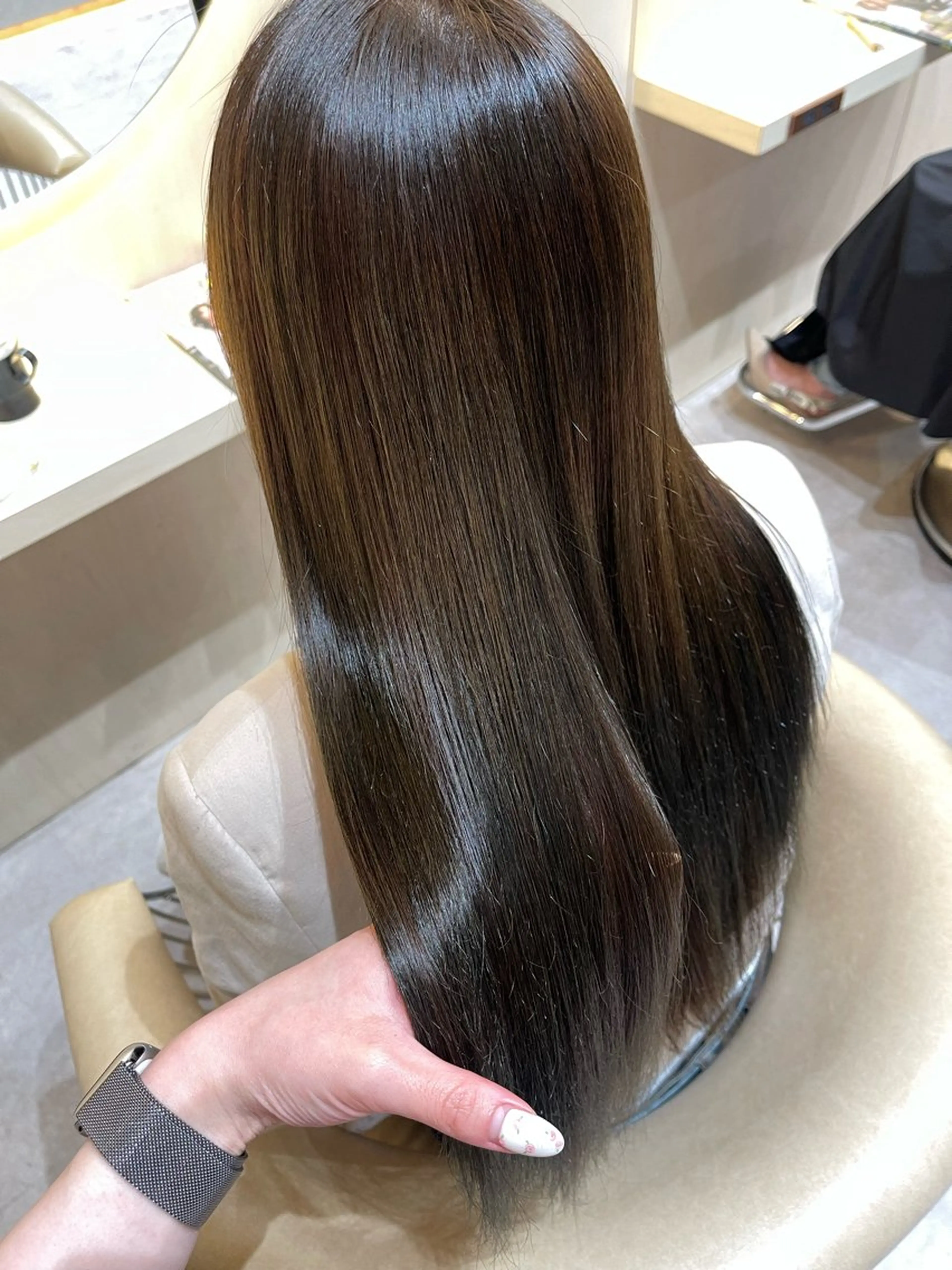 ロング カラー 竹田 真梨子のヘアスタイル