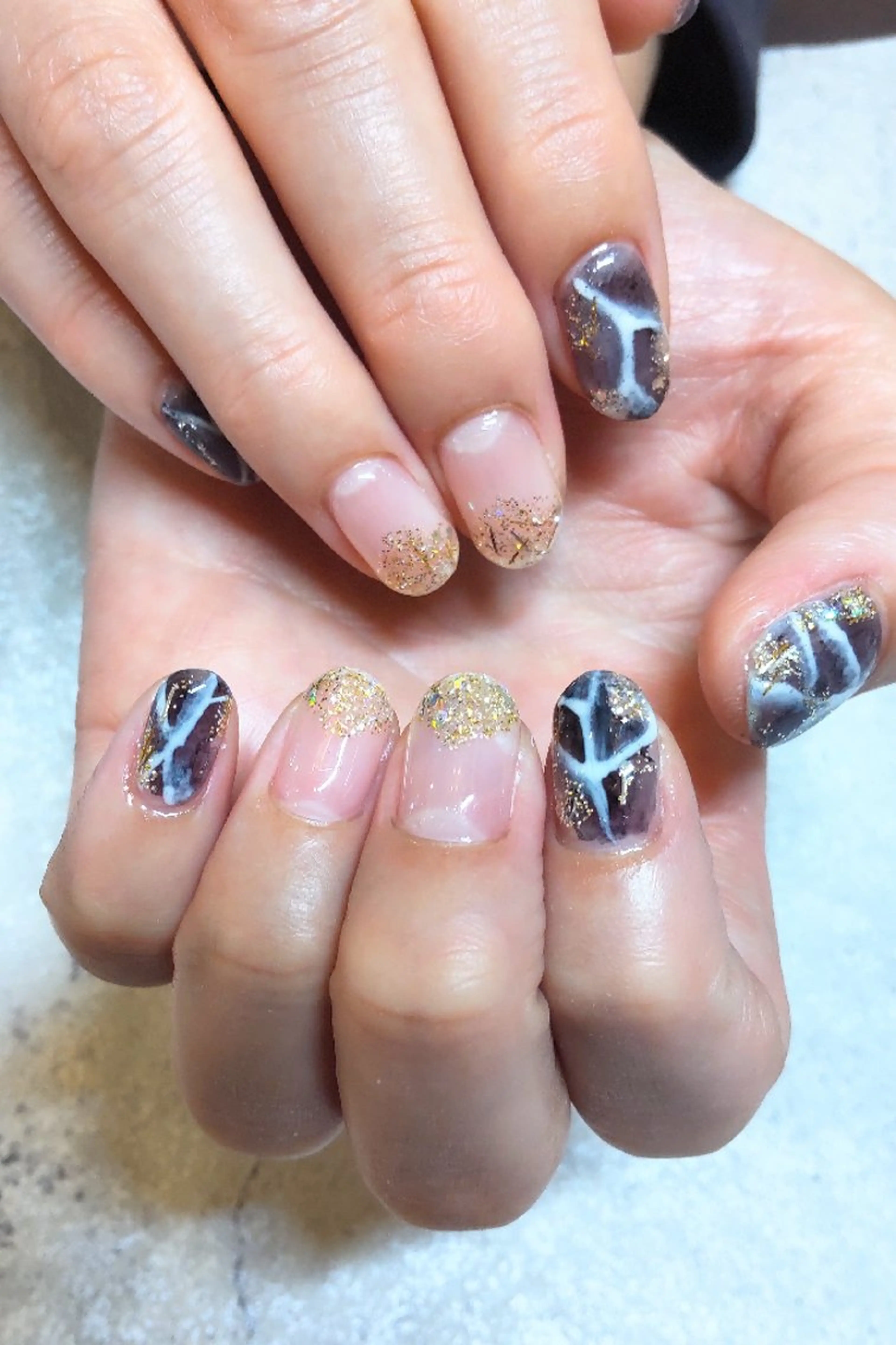 ネイル ニュアンスネイル CHOUETTE MIOのネイルデザイン